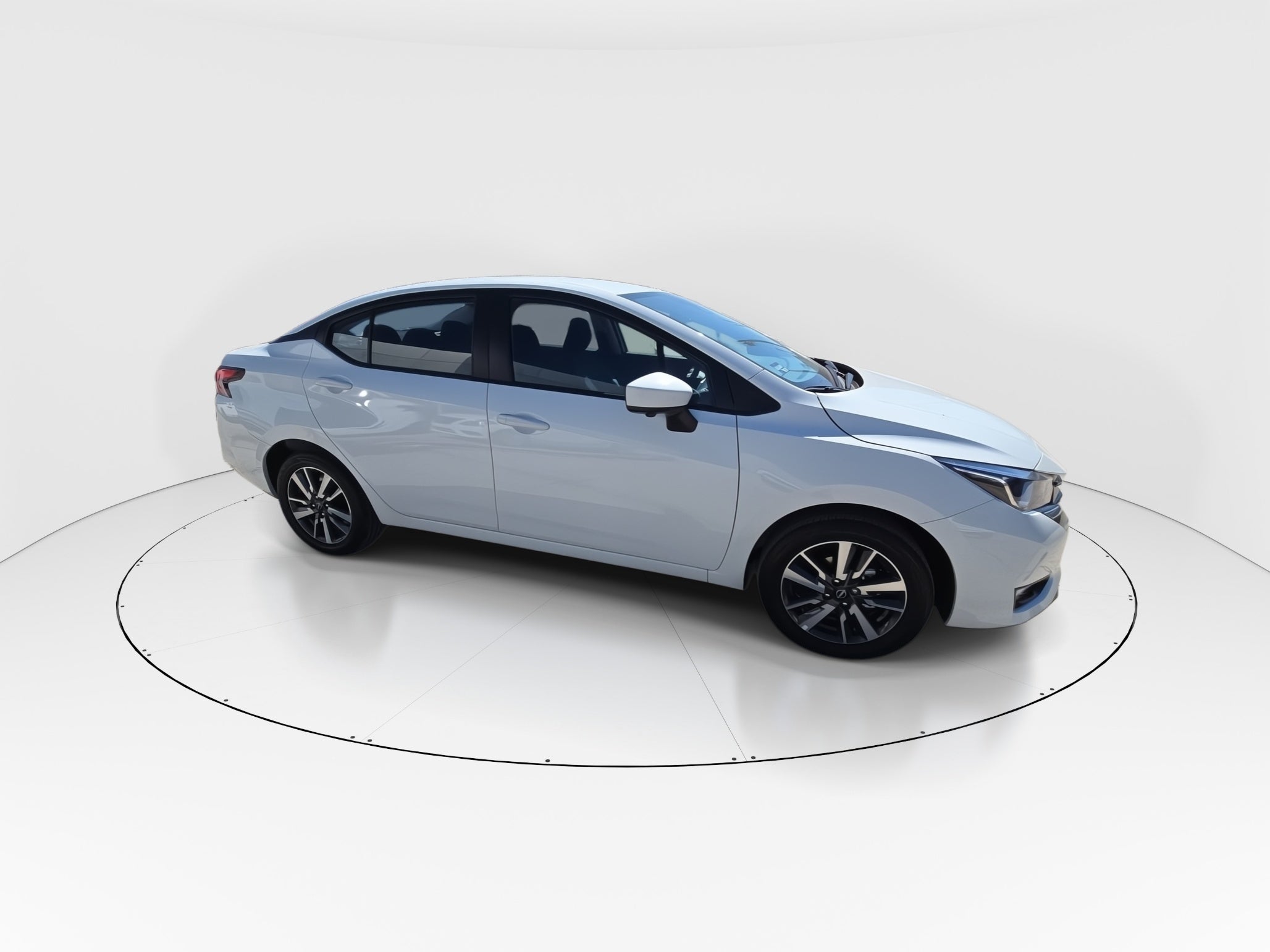 2025 Nissan Versa 4p Advance L4/1.6 Man