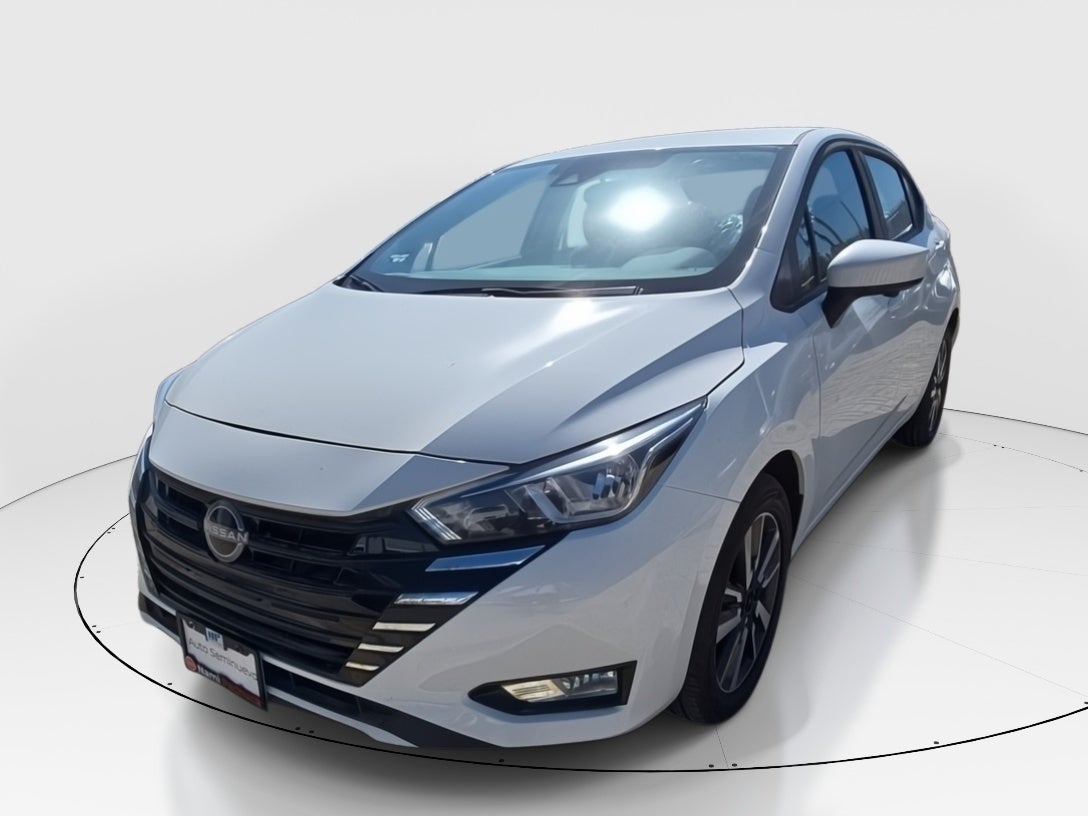 2025 Nissan Versa 4p Advance L4/1.6 Aut