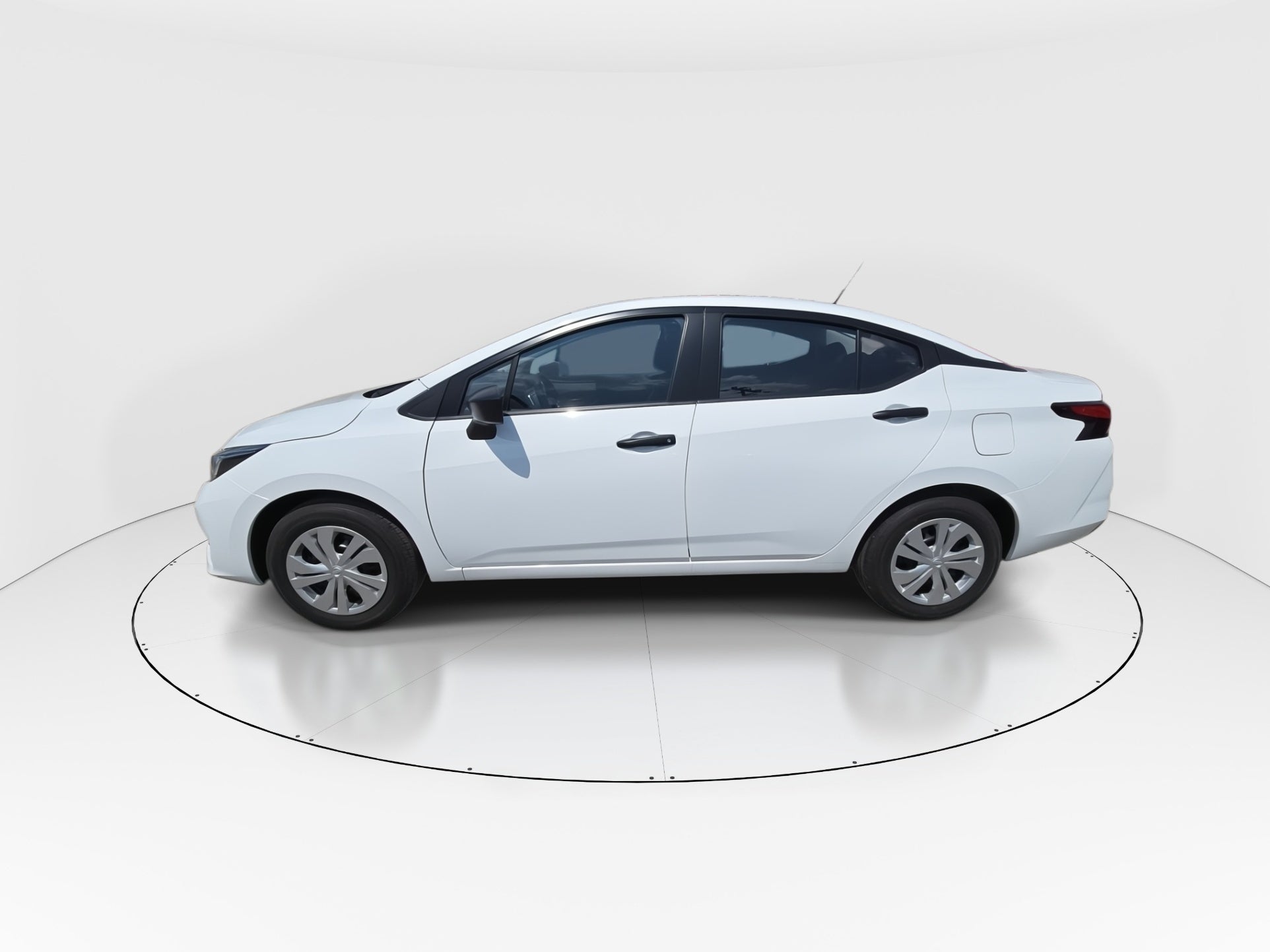 2025 Nissan Versa 4p Sense L4/1.6 Man