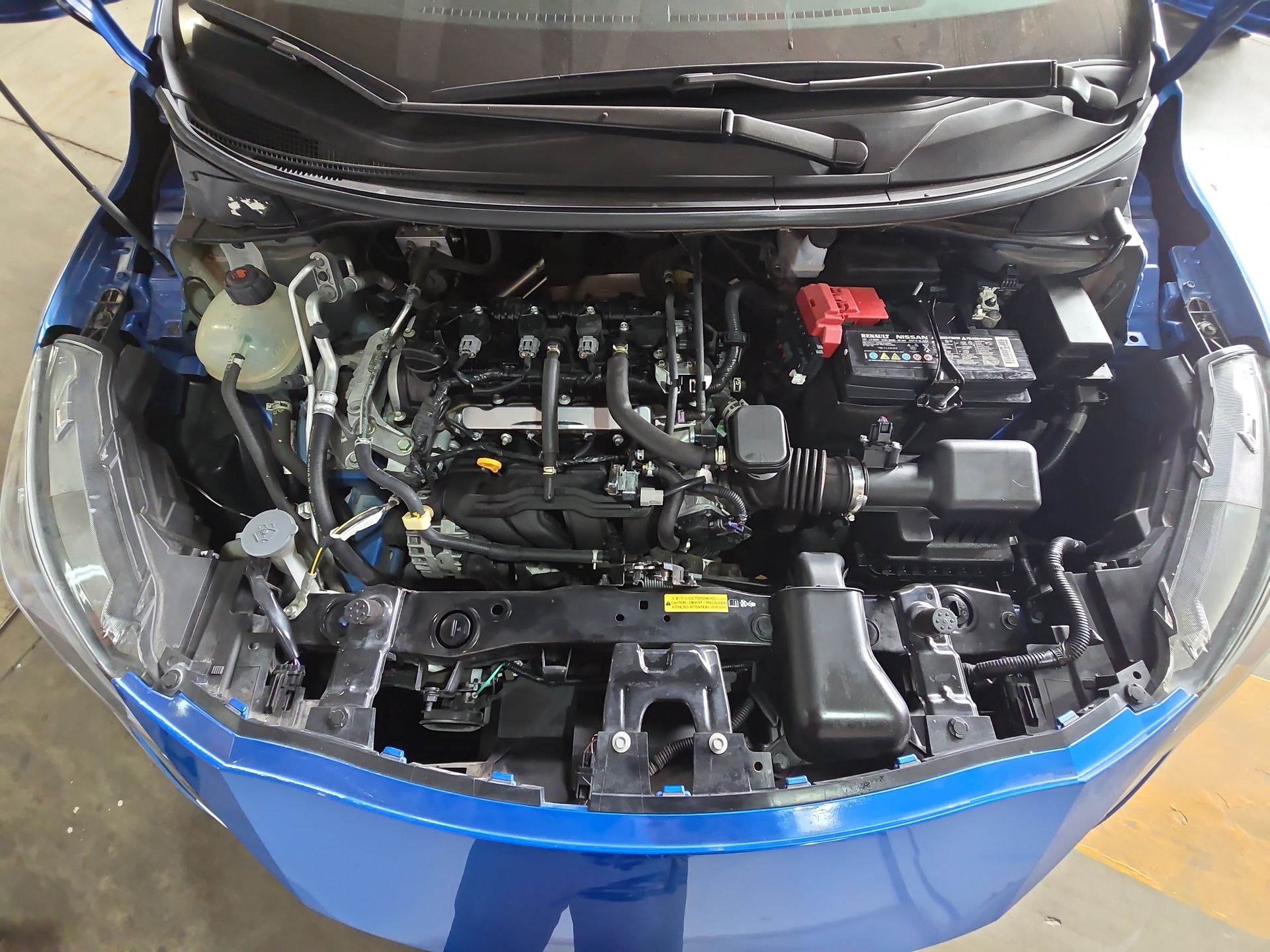 2024 Nissan Versa 4p Exclusive L4/1.6 Aut