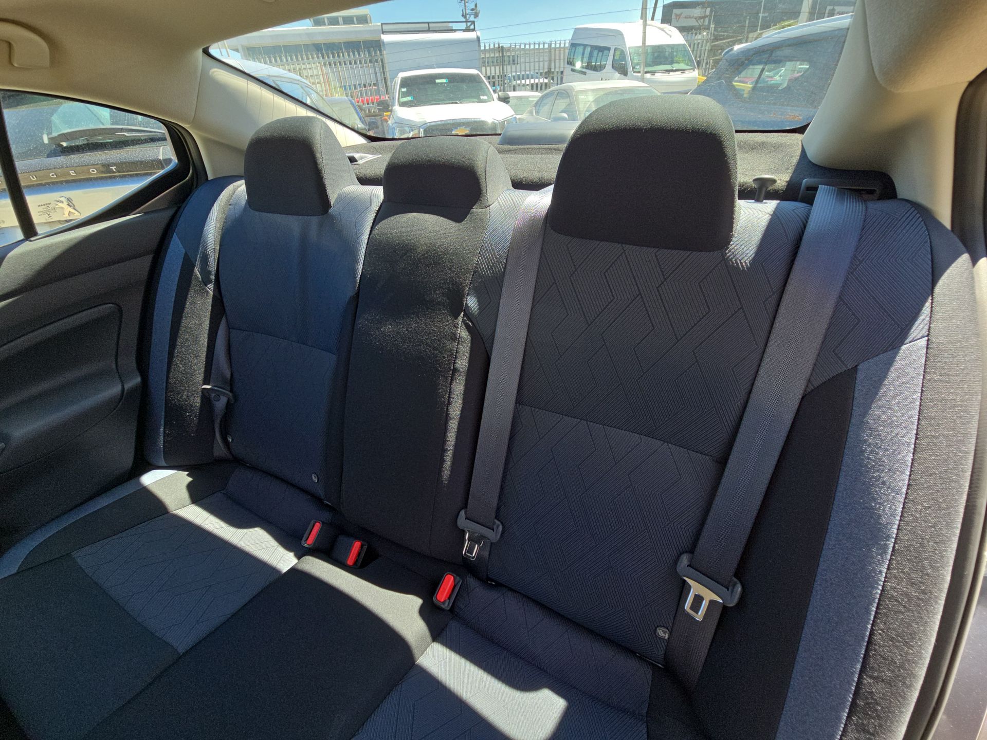 2025 Nissan Versa 4p Advance L4/1.6 Aut