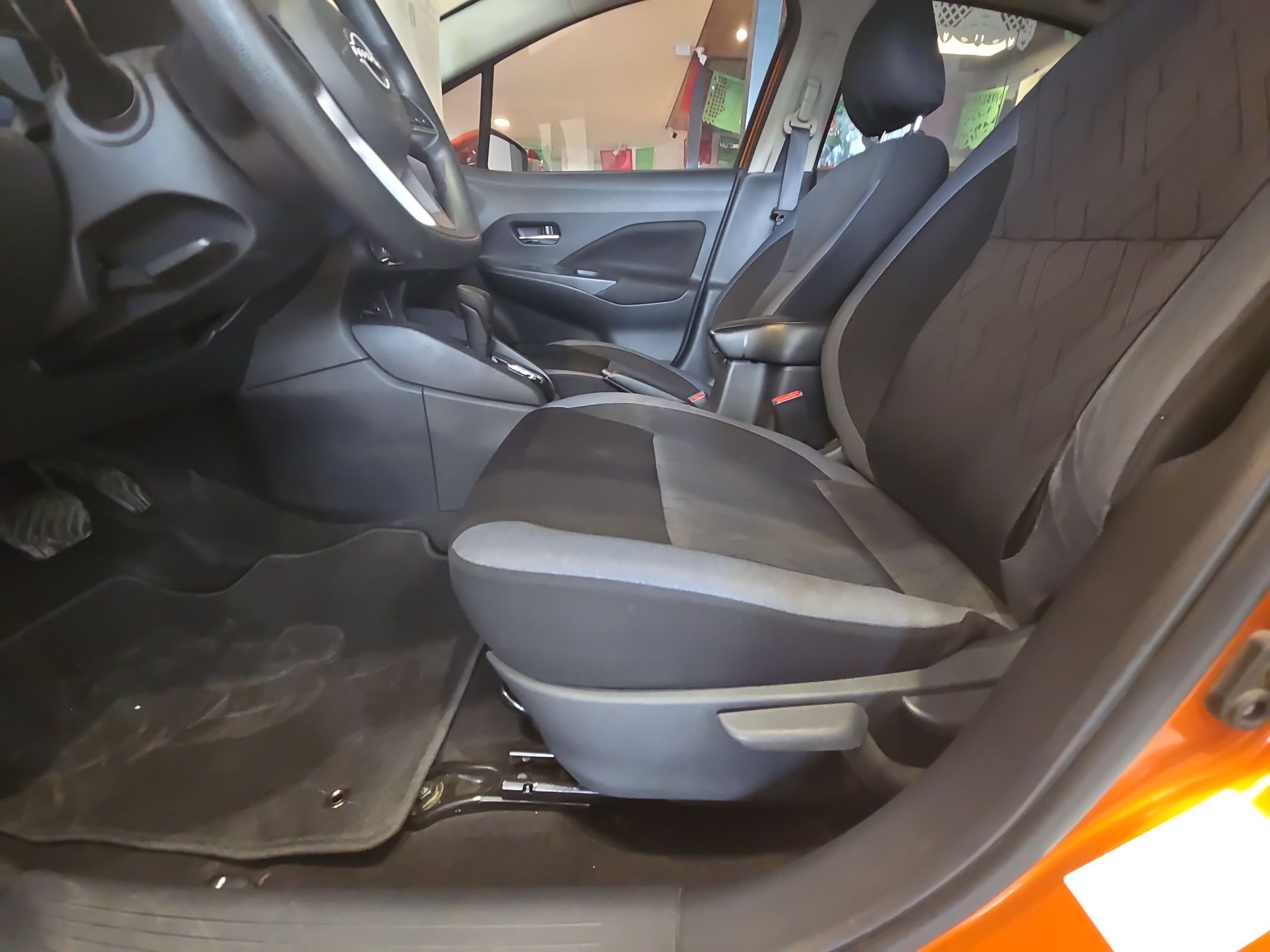 2023 Nissan Versa 4p Advance L4/1.6 Aut