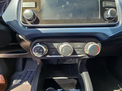 2024 Nissan Versa 4p Advance L4/1.6 Aut