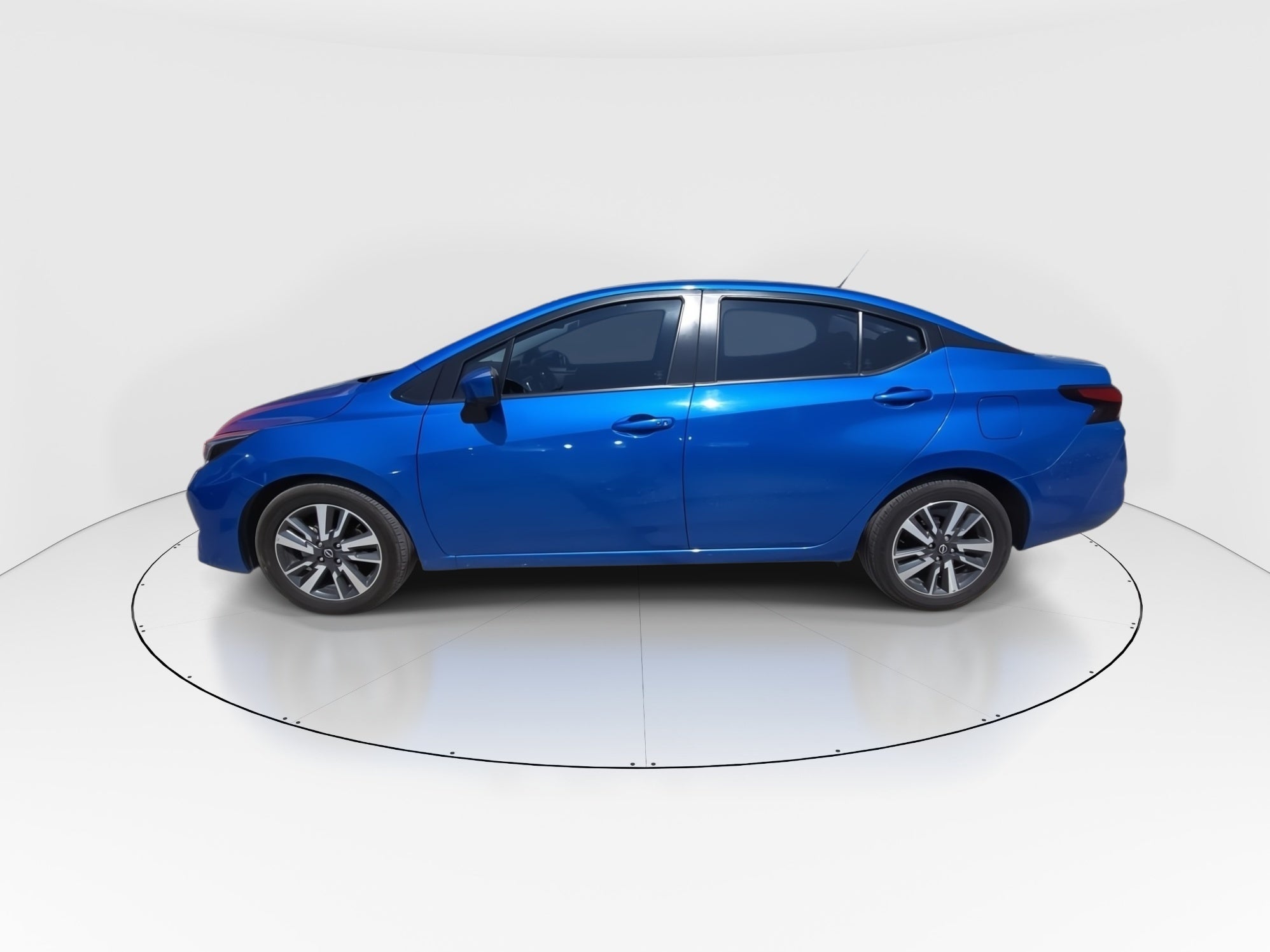 2024 Nissan Versa 4p Advance L4/1.6 Aut