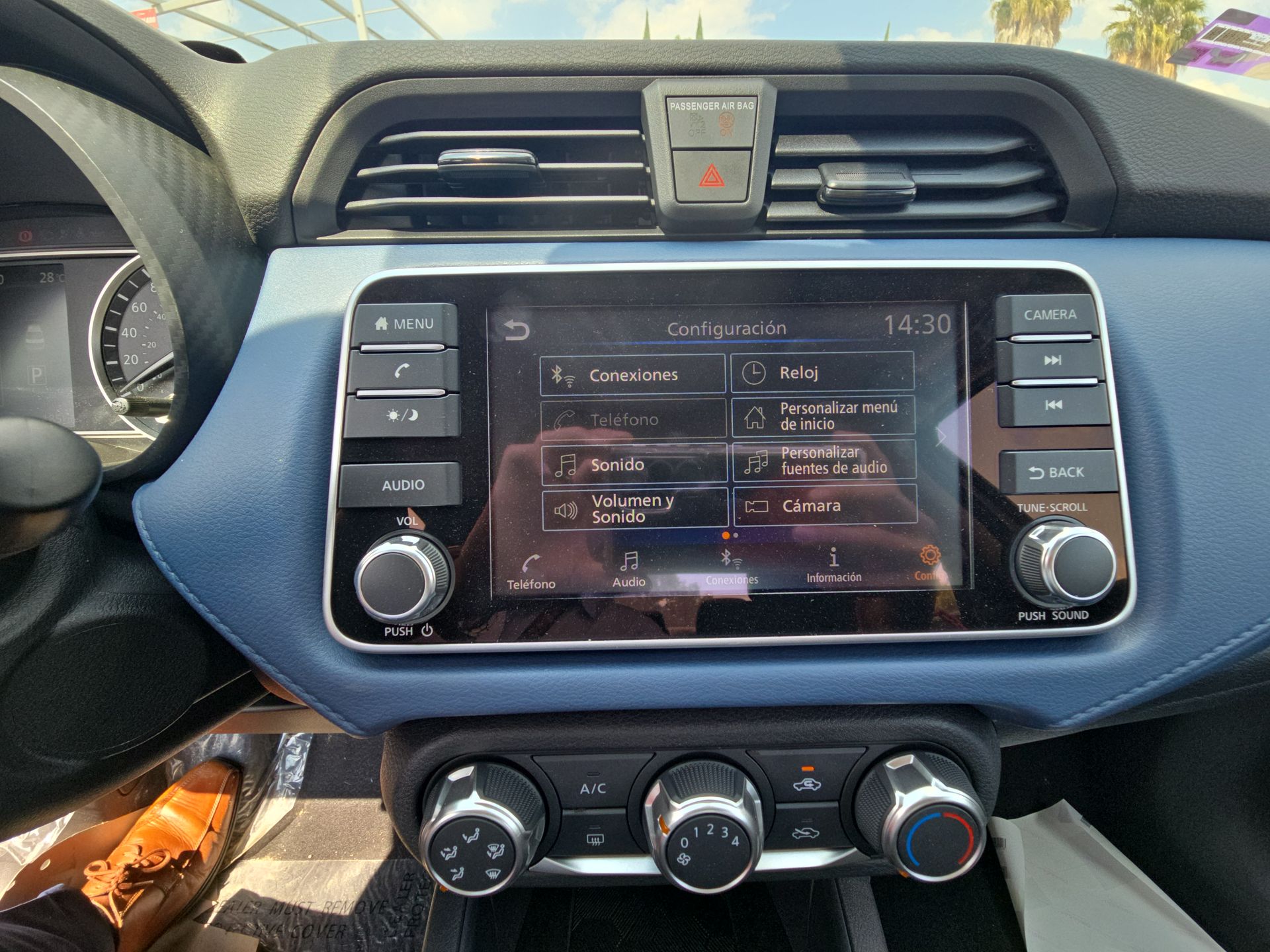 2025 Nissan Versa 4p Advance L4/1.6 Aut