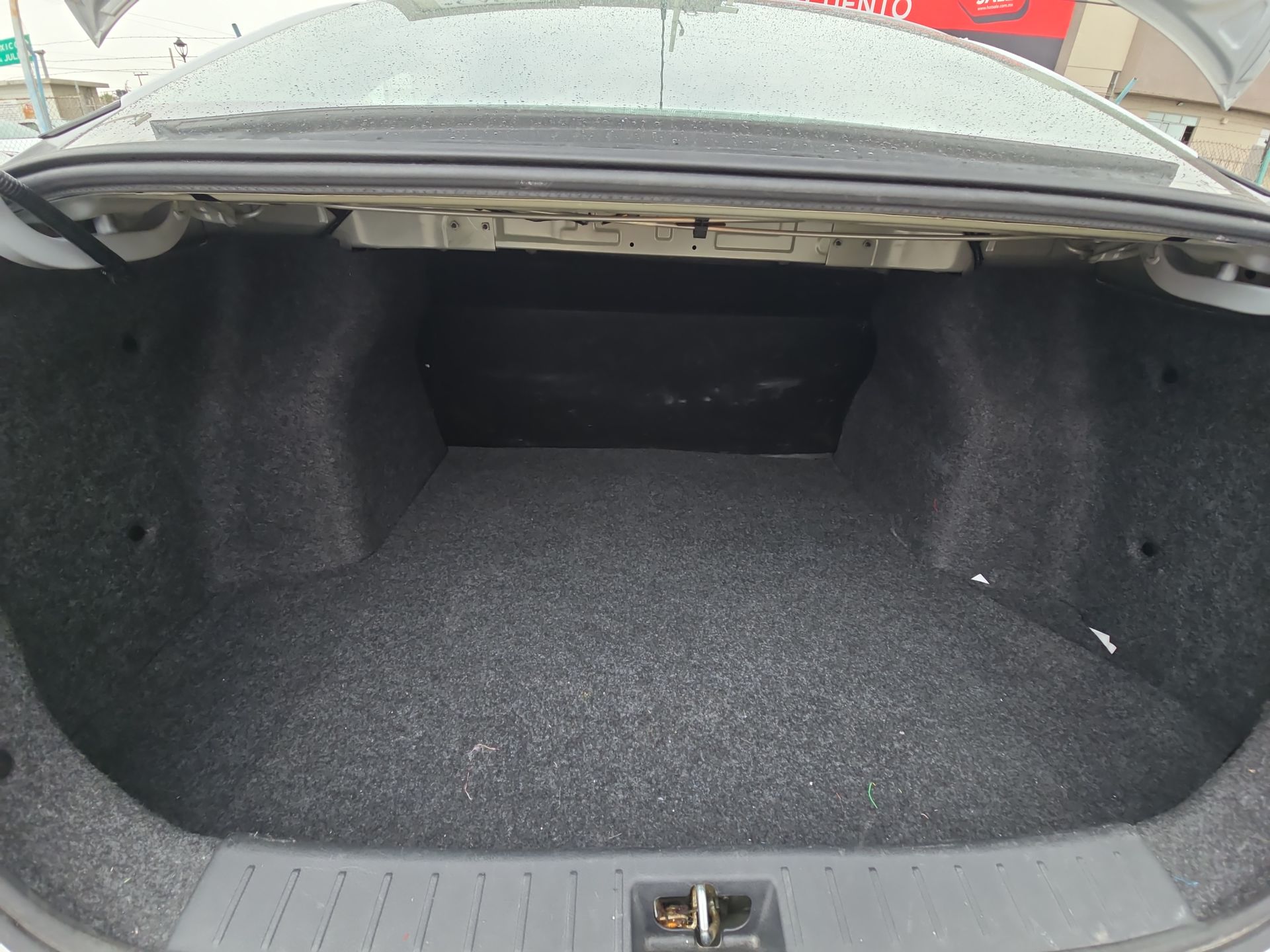 2024 Nissan Versa 4p Sense L4/1.6 Man
