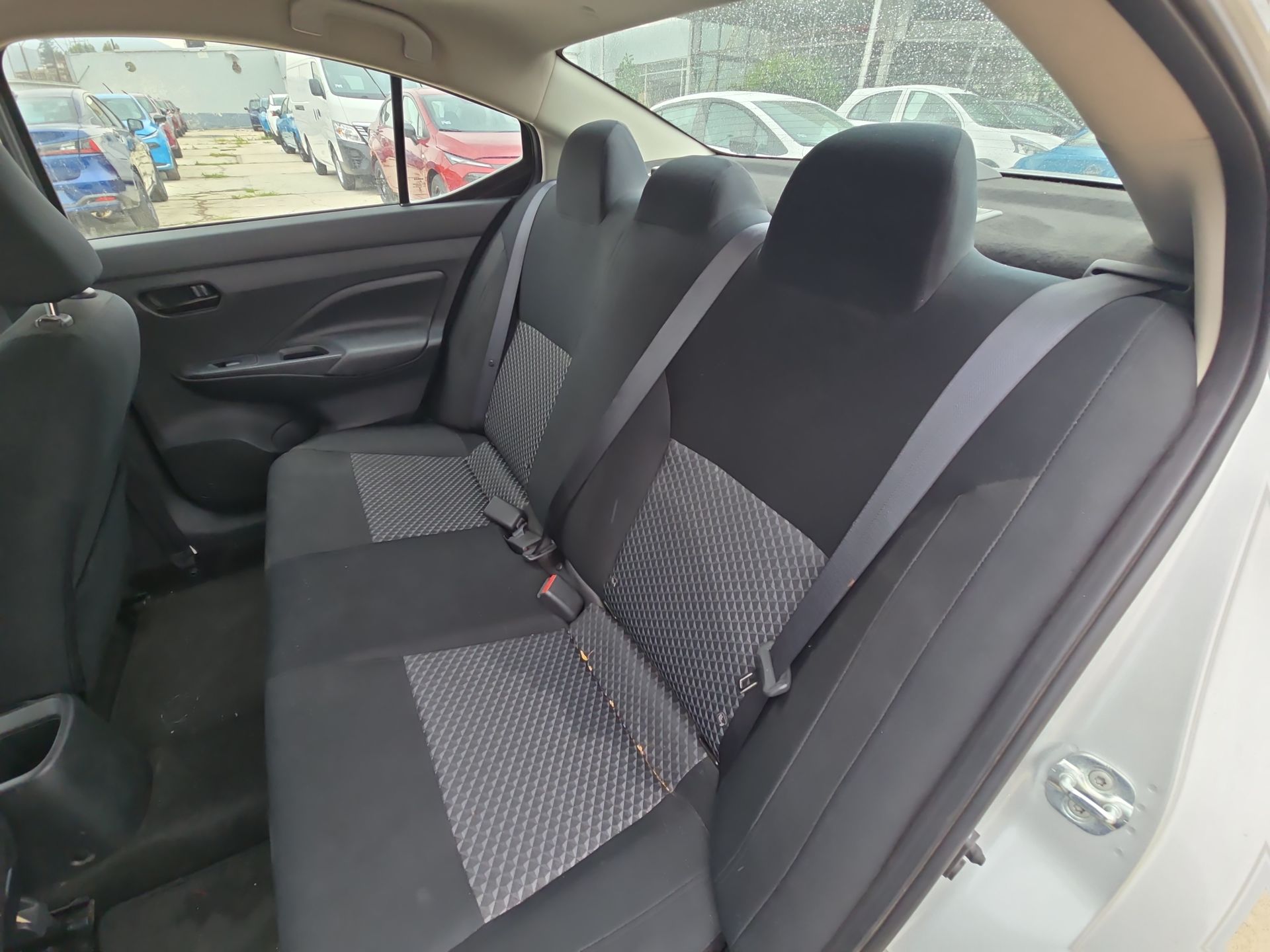 2024 Nissan Versa 4p Sense L4/1.6 Man