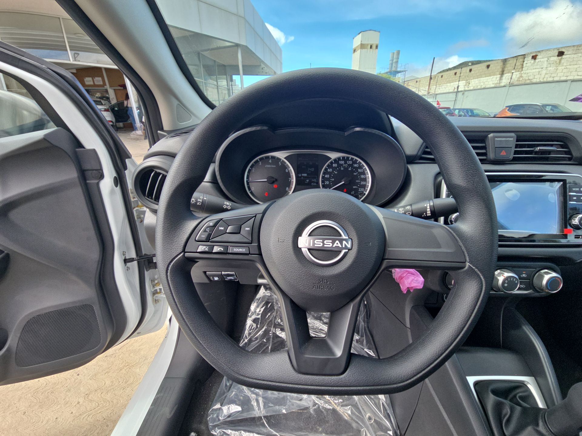 2026 Nissan Versa V-DRIVE 4 PUERTAS T/M A/C AUDIO 1.6 LTS