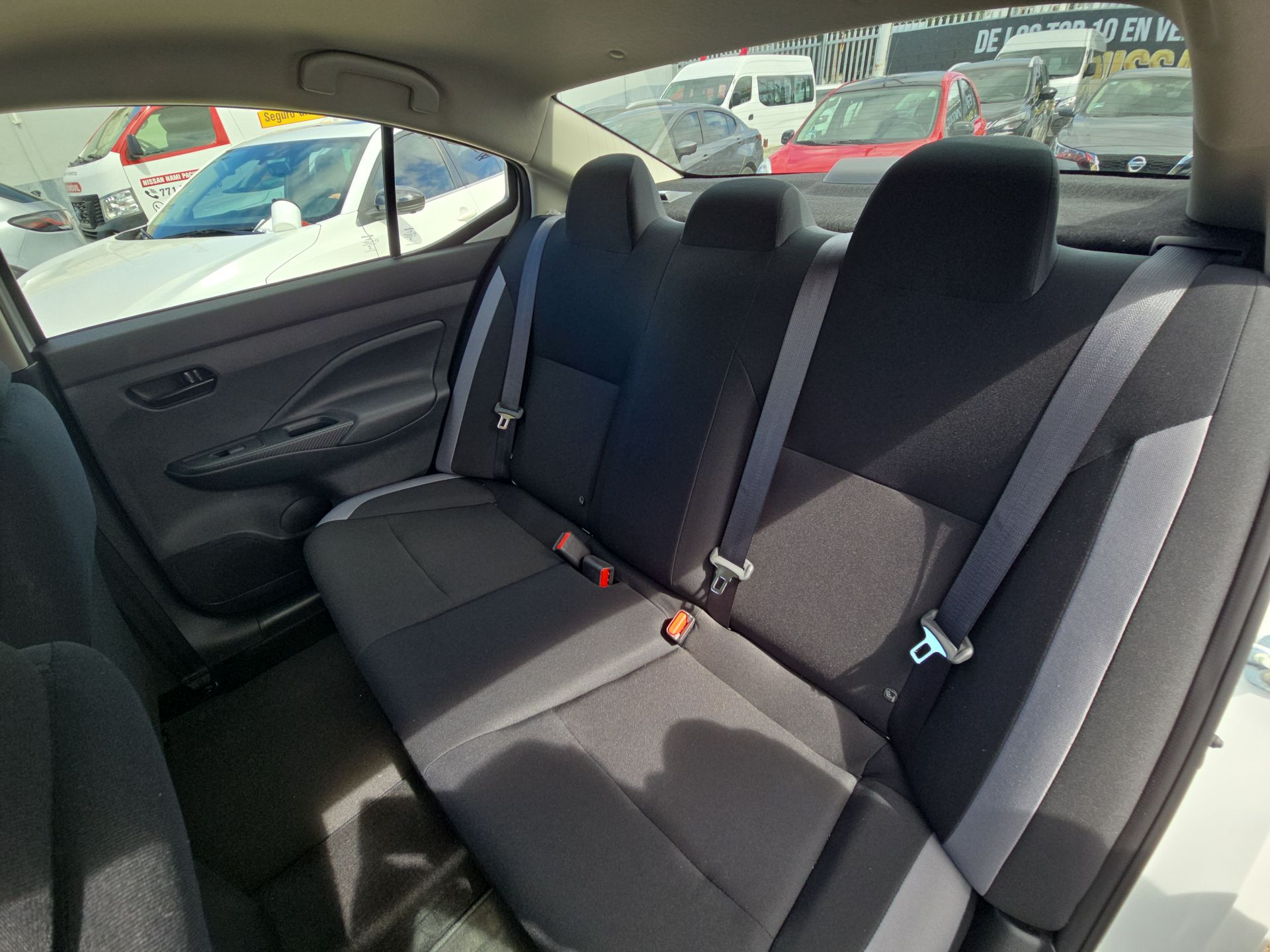 2026 Nissan Versa V-DRIVE 4 PUERTAS T/M A/C AUDIO 1.6 LTS