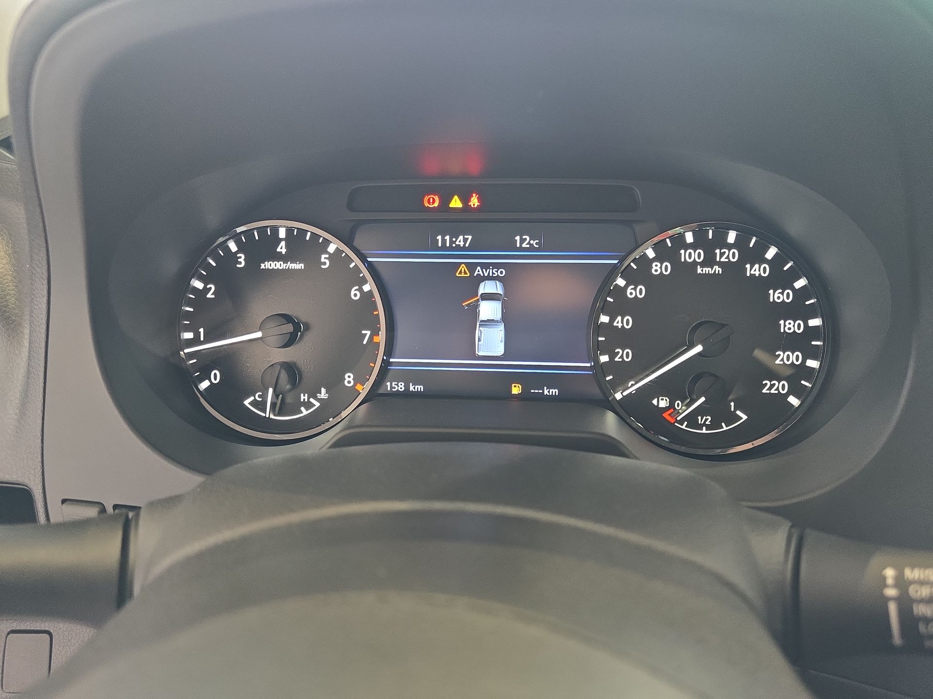 2026 Nissan Pick Up NP300 2p L4/2.5 Man A/A