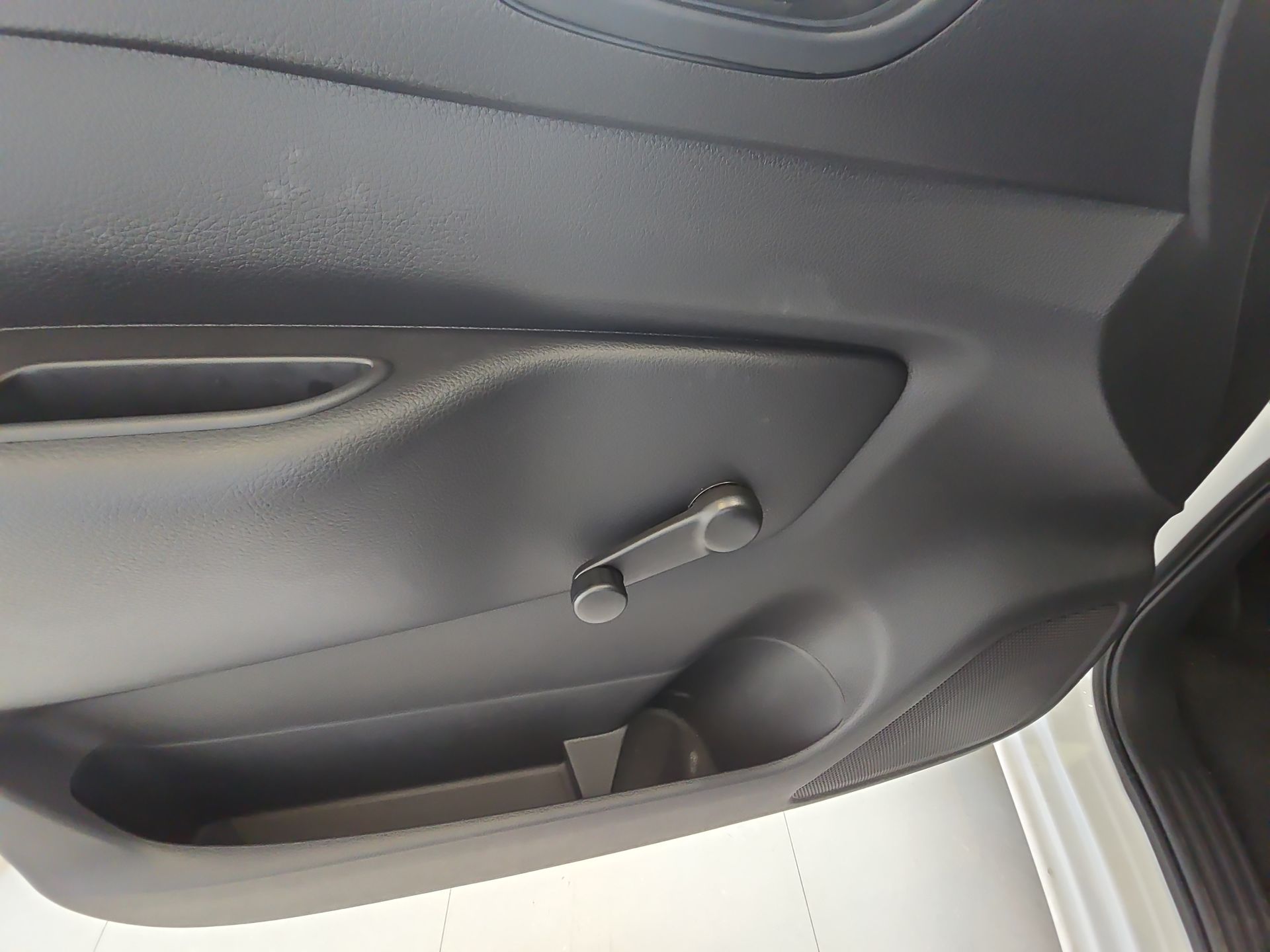 2026 Nissan Pick Up NP300 2p L4/2.5 Man A/A