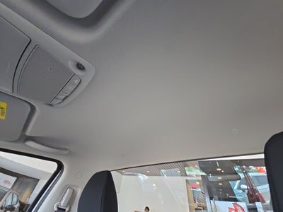 2026 Nissan Pick Up NP300 2p L4/2.5 Man A/A