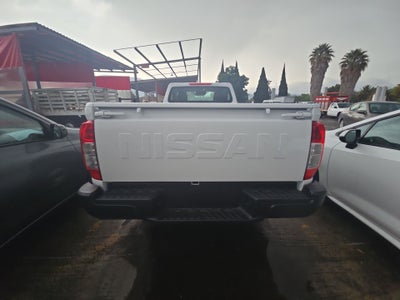 2026 Nissan Pick Up NP300 2p L4/2.5 Man A/A