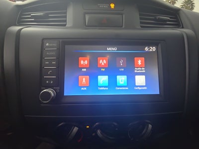 2026 Nissan Pick Up NP300 2p L4/2.5 Man A/A