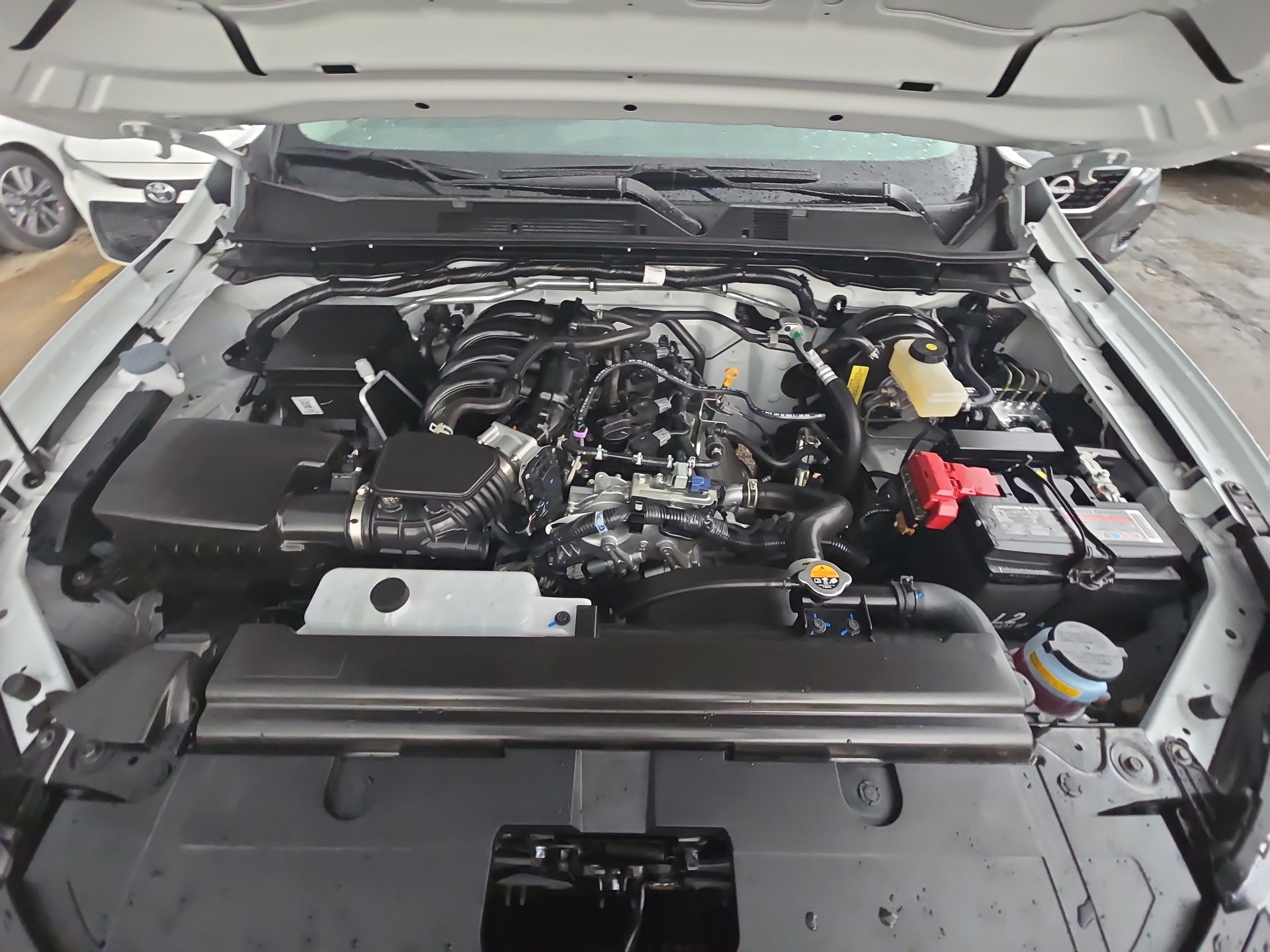 2026 Nissan Pick Up NP300 2p L4/2.5 Man A/A