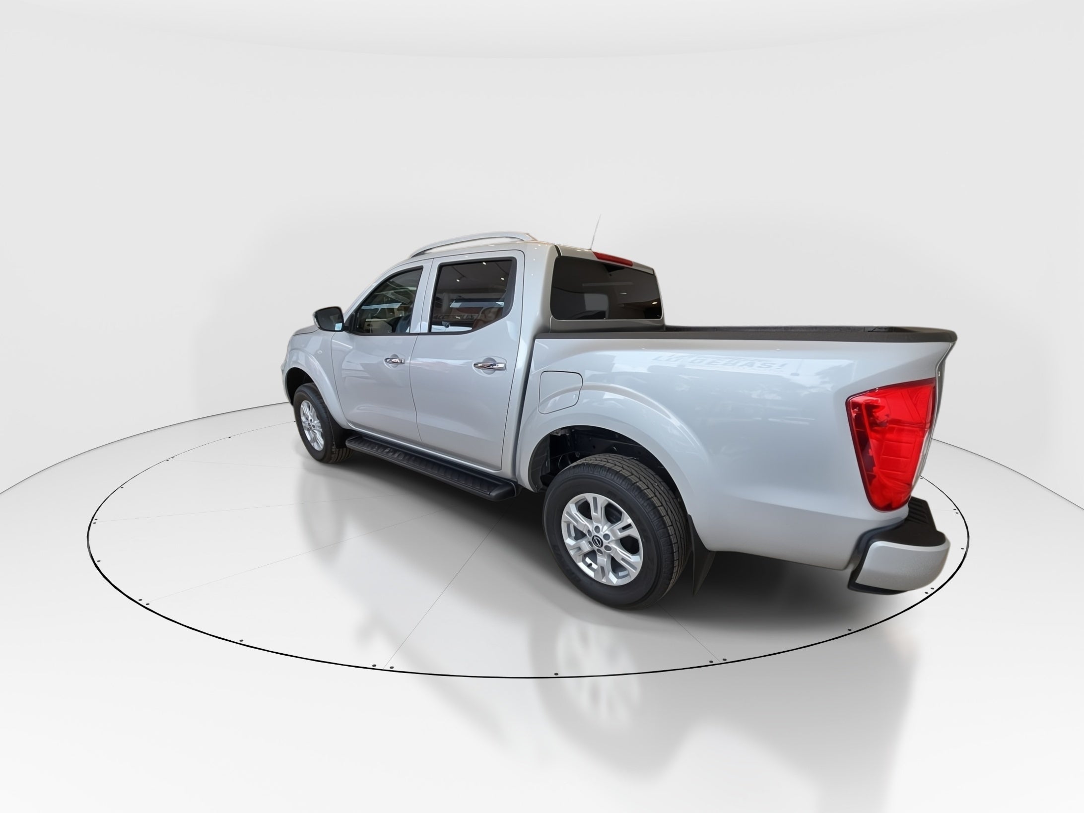 2026 Nissan Frontier 4p LE L4/2.5 Man