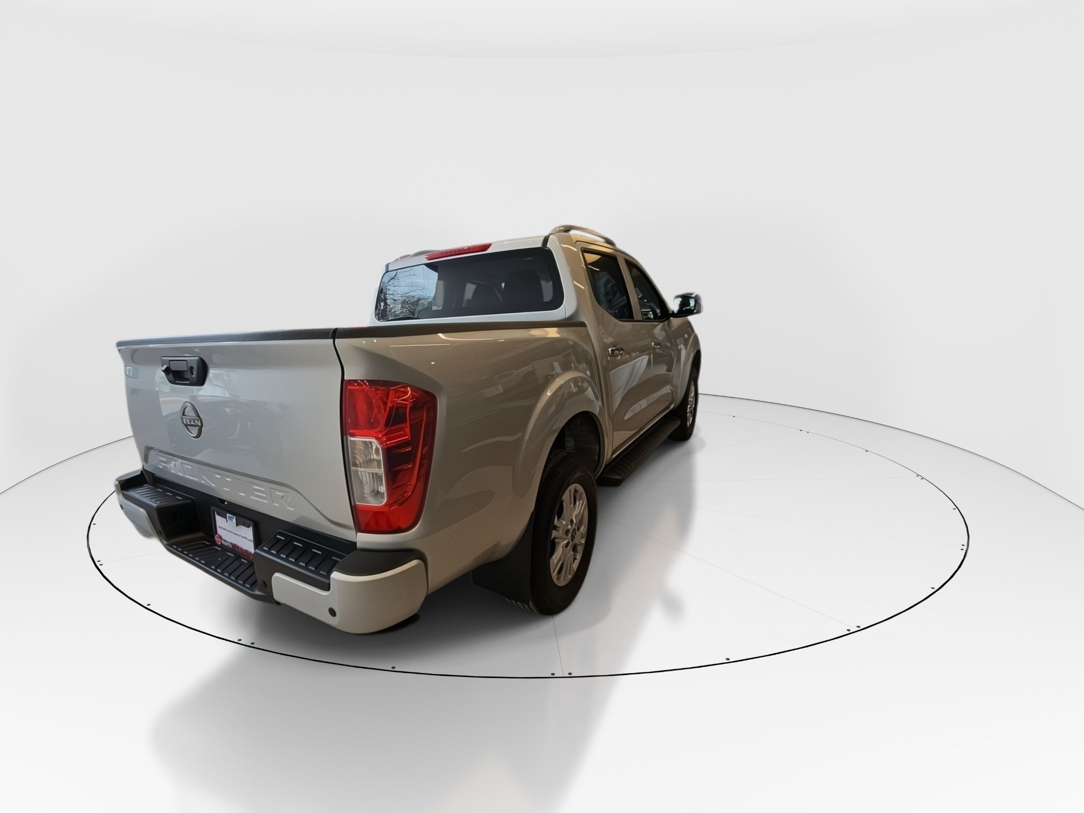 2026 Nissan Frontier 4p LE L4/2.5 Man