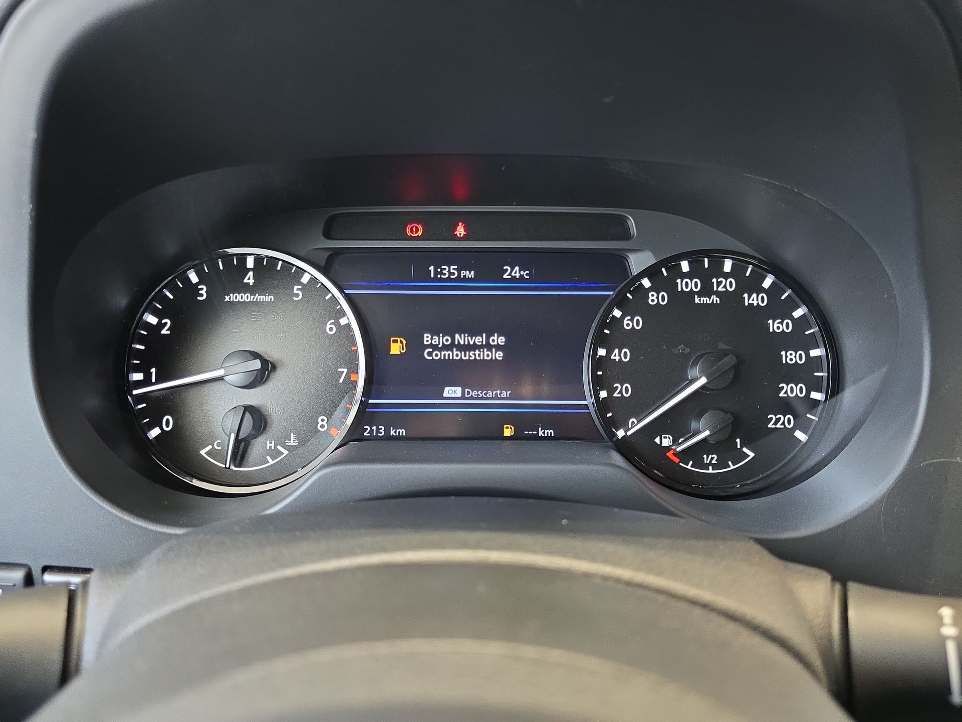 2026 Nissan Frontier 4p LE L4/2.5 Man