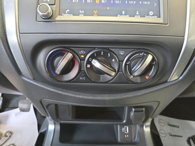 2026 Nissan Frontier 4p LE L4/2.5 Man