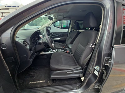 2022 Nissan Frontier 4p LE L4/2.5 Aut