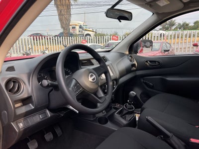 2026 Nissan Chasis Cabina NP300 2p L4/2.5 Man A/A VDC