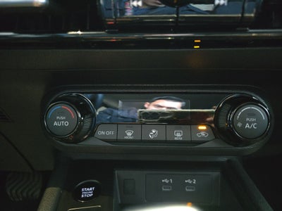 2025 Nissan Kicks 5p Advance L4/2.0 Aut