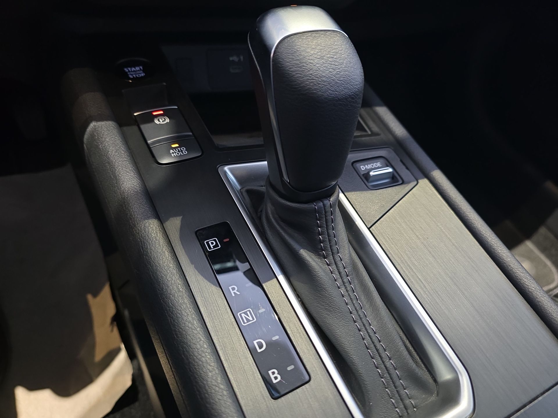 2025 Nissan Kicks 5p Advance L4/2.0 Aut