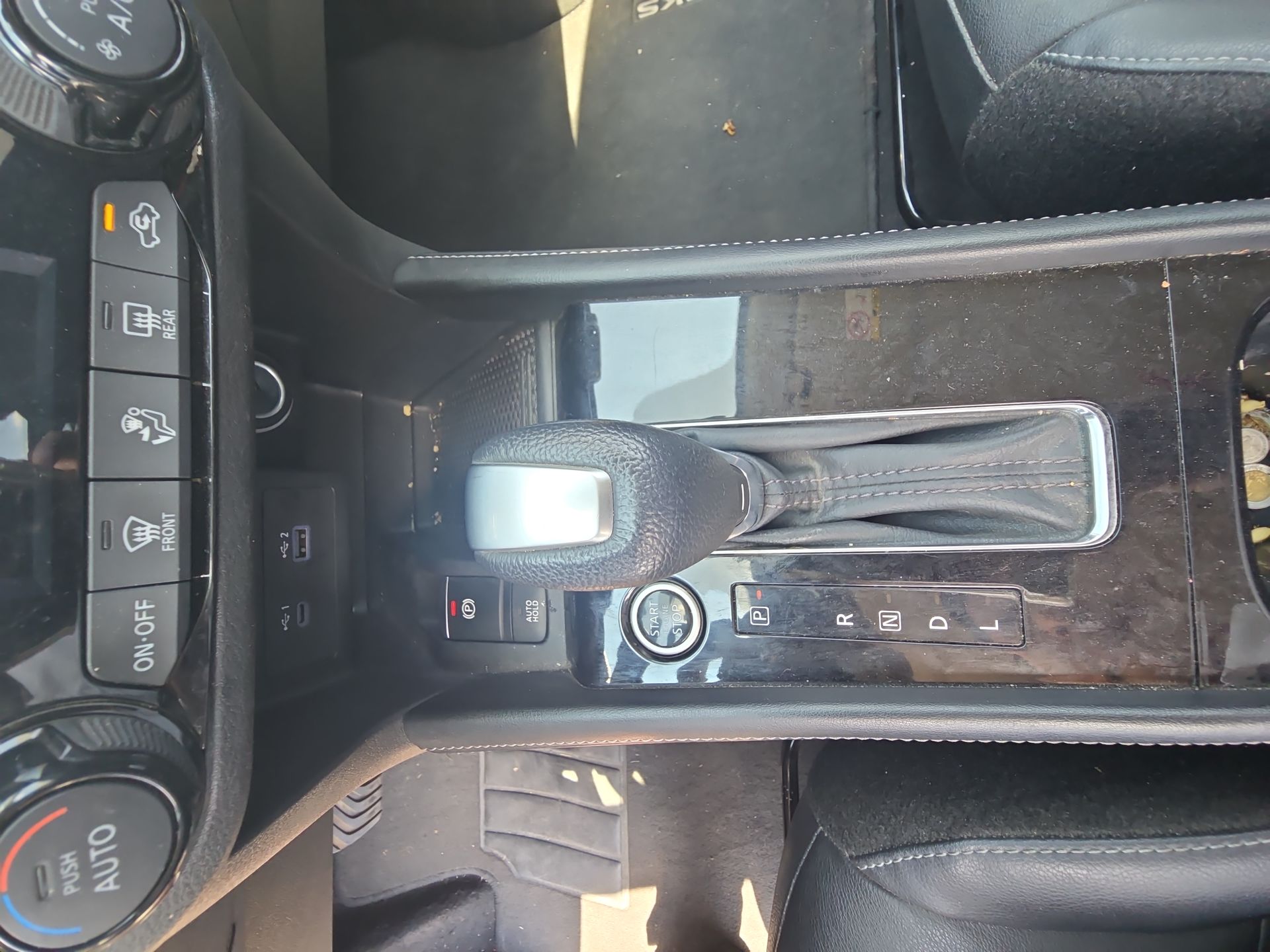 2024 Nissan Kicks 5p Platinum L4/1.6 Aut