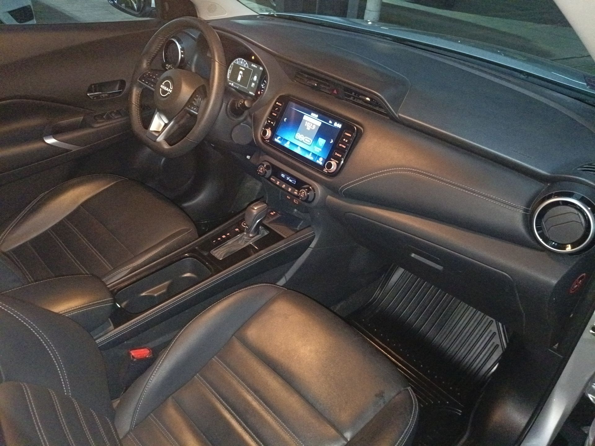 2024 Nissan Kicks 5p Platinum L4/1.6 Aut