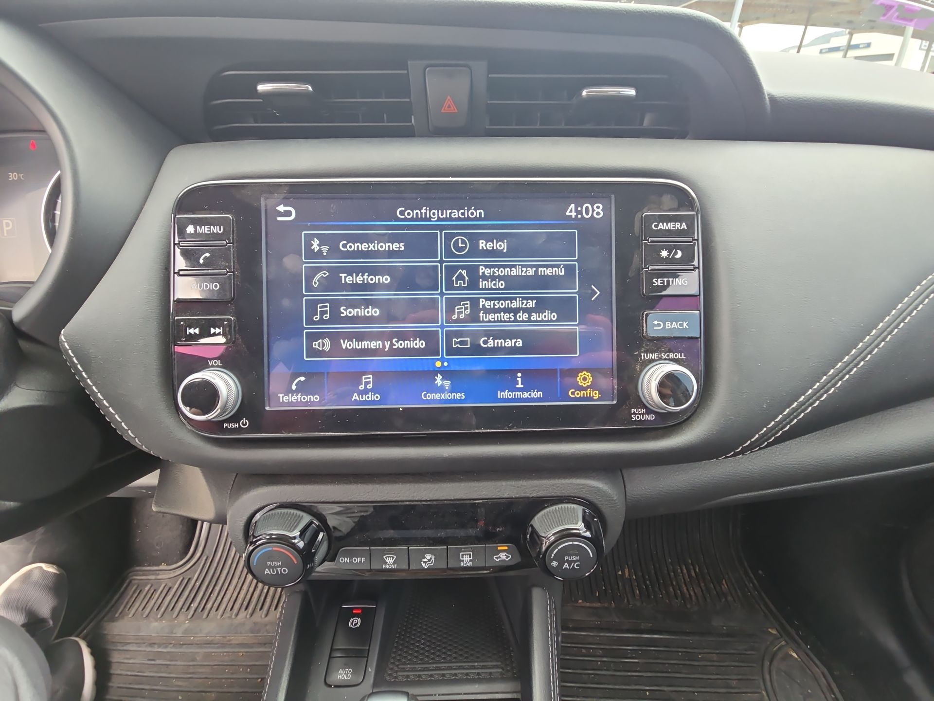 2024 Nissan Kicks 5p Exclusive L4/1.6 Aut