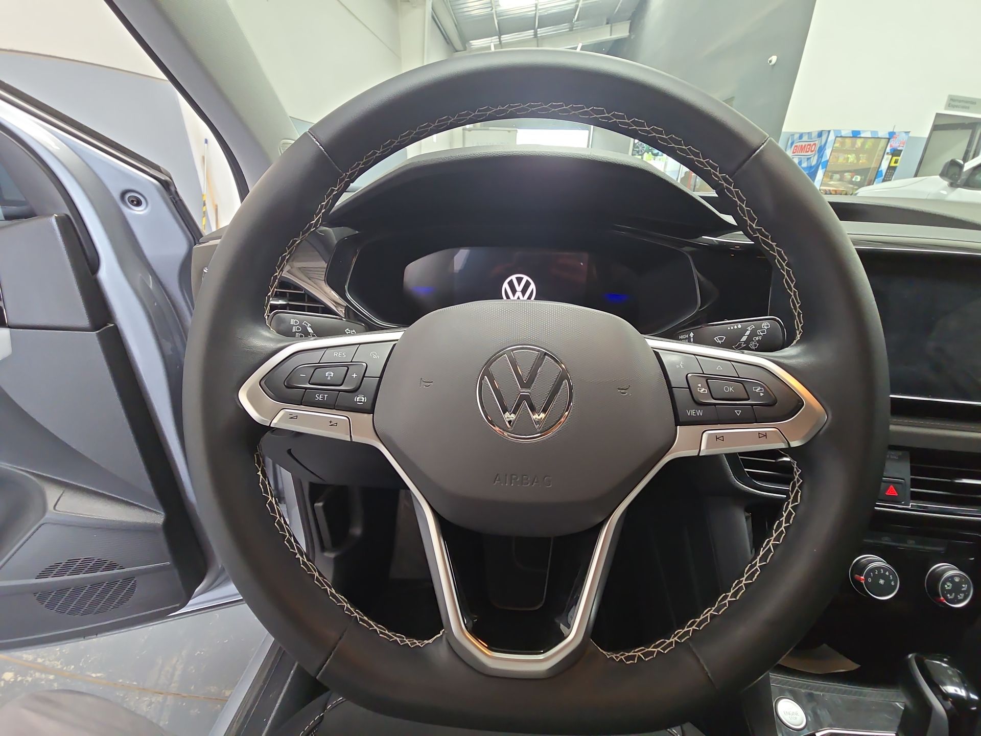 2024 Volkswagen Taos 5p Comfortline L4/1.4/T Aut