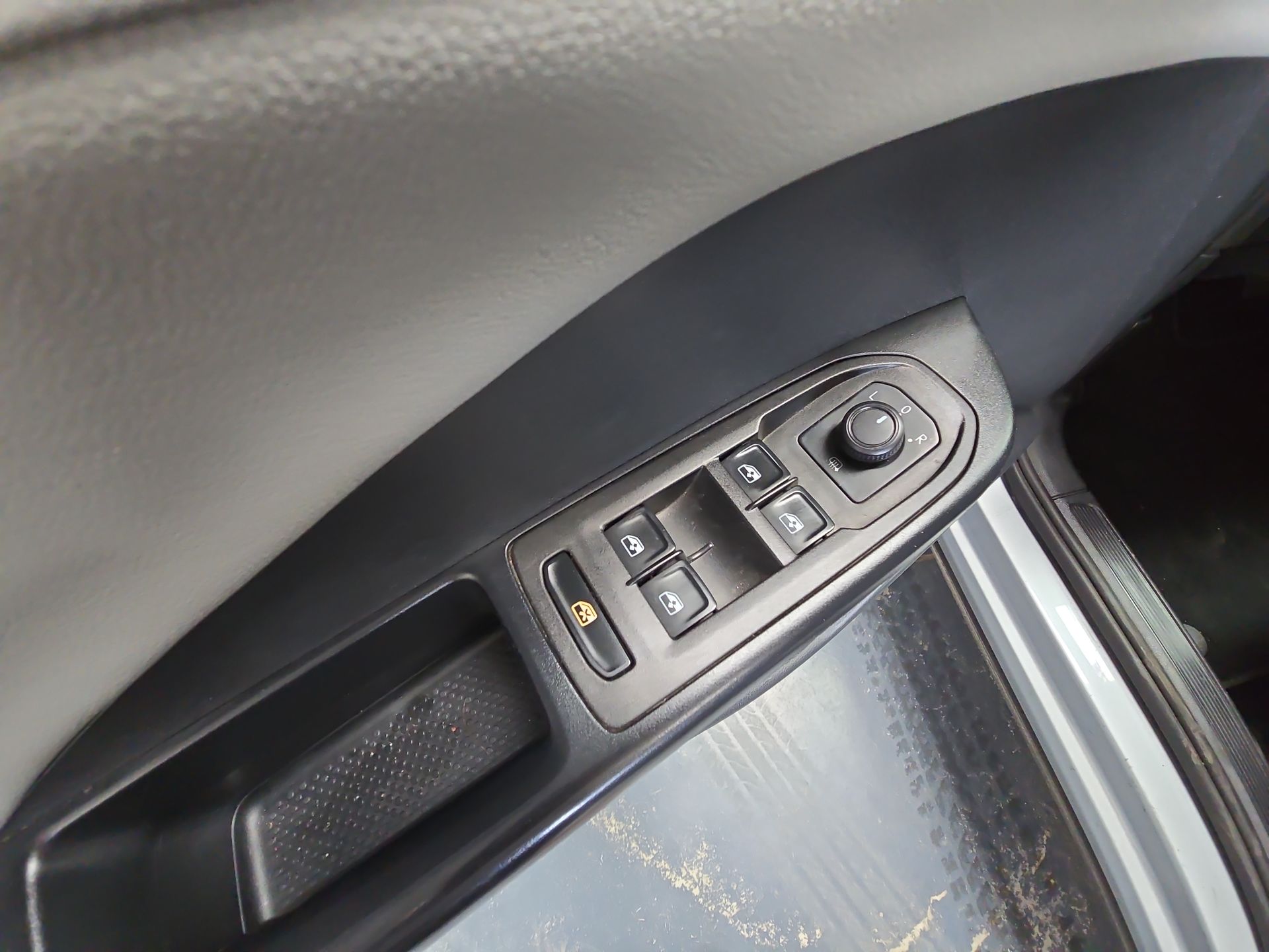 2024 Volkswagen Taos 5p Comfortline L4/1.4/T Aut