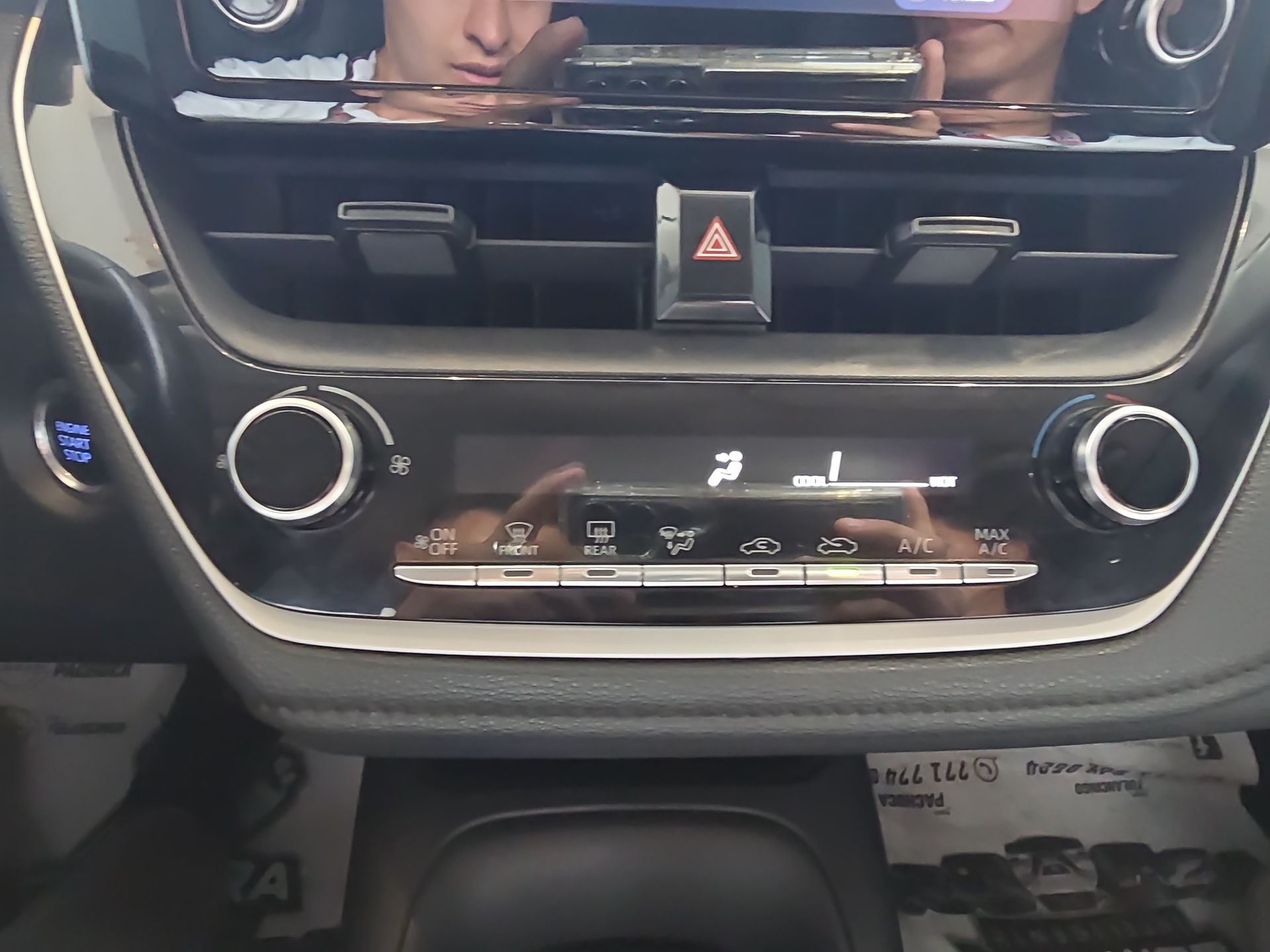 2021 Toyota Corolla 4p LE L4/1.8 Aut