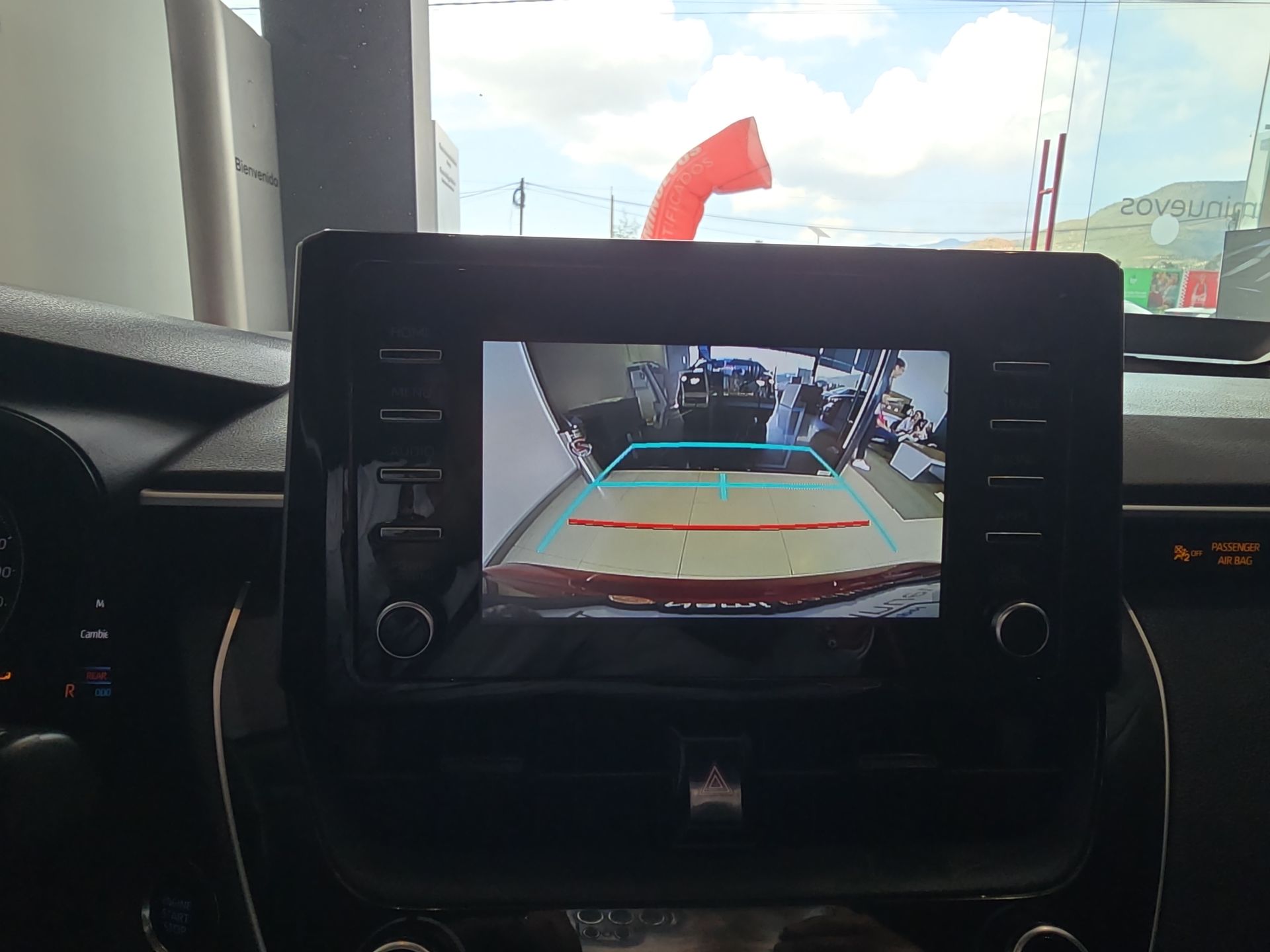 2021 Toyota Corolla 4p LE L4/1.8 Aut