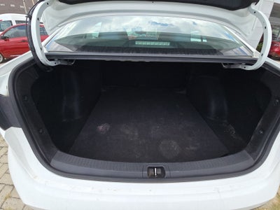 2021 Toyota Corolla 4p Base L4/1.8 Aut