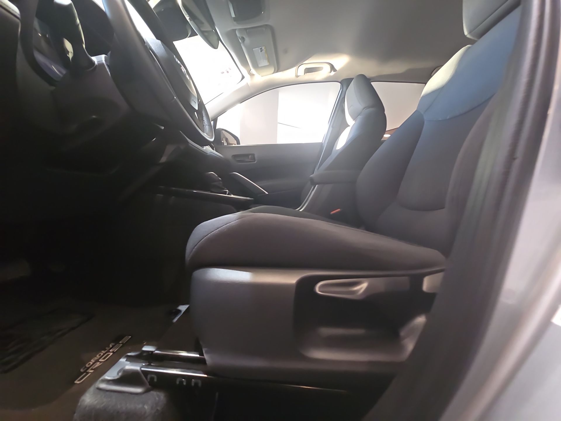 2026 Toyota Corolla Cross 5p LE L4/2.0 Aut