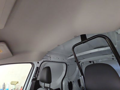 2024 Renault Kangoo 5p Intense L4/2.5 Man
