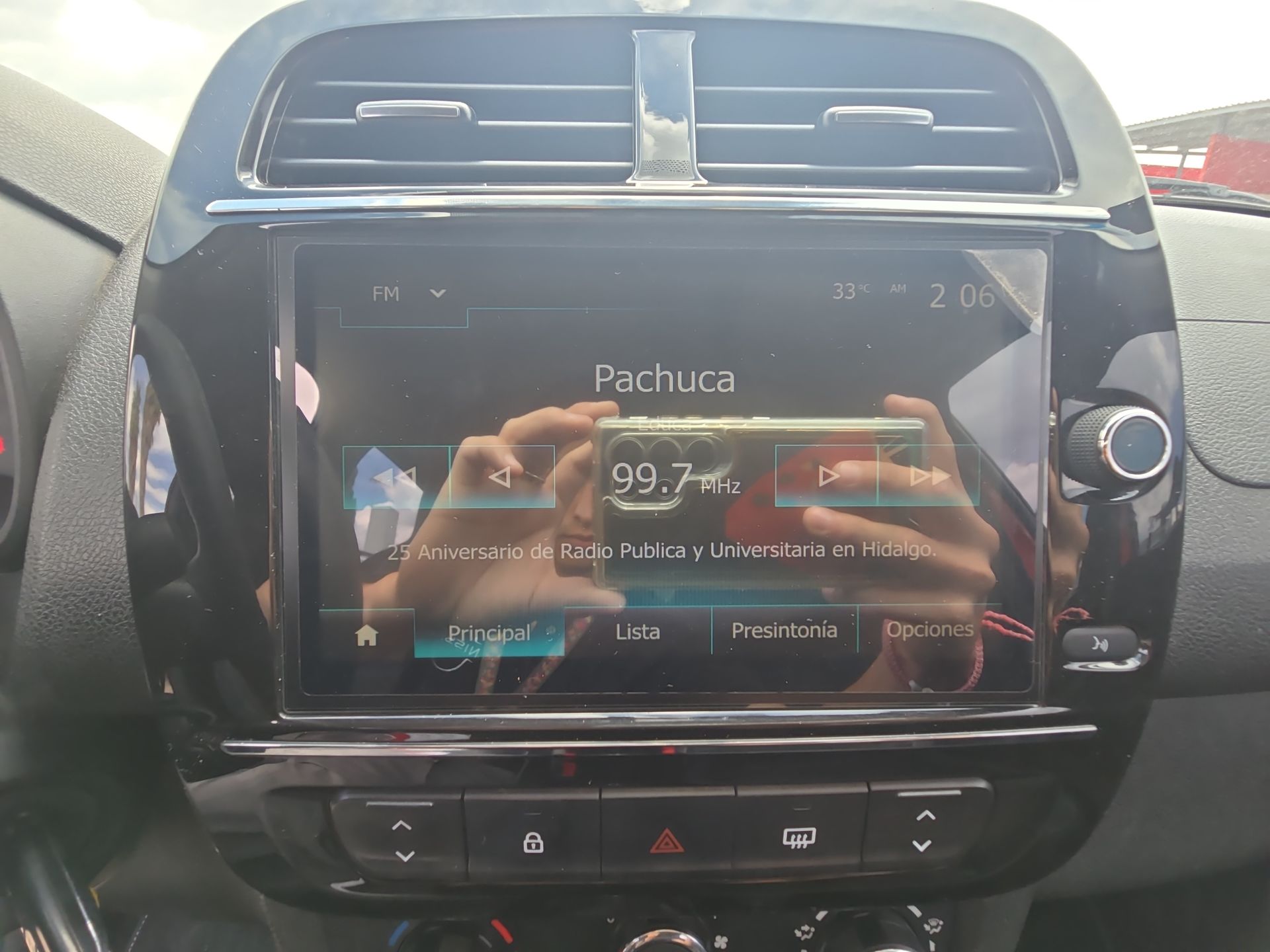2023 Renault Kwid 5p Iconic L3/1.0 Man