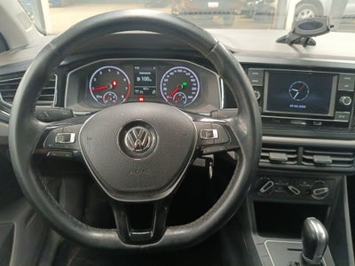 2021 Volkswagen Virtus 4p L4/1.6 Aut