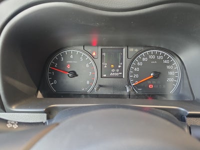 2026 Nissan Urvan 4p Amplia L4/2.5 Man
