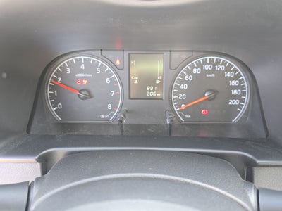 2026 Nissan Urvan 4p Amplia L4/2.5 Man Ventanas