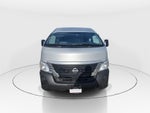 2026 Nissan Urvan 4p Amplia L4/2.5 Man Ventanas