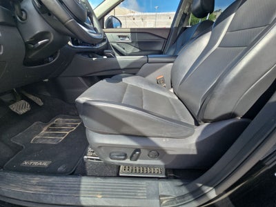 2023 Nissan X-Trail 5p Platinum 3 Row L4/2.5 Aut
