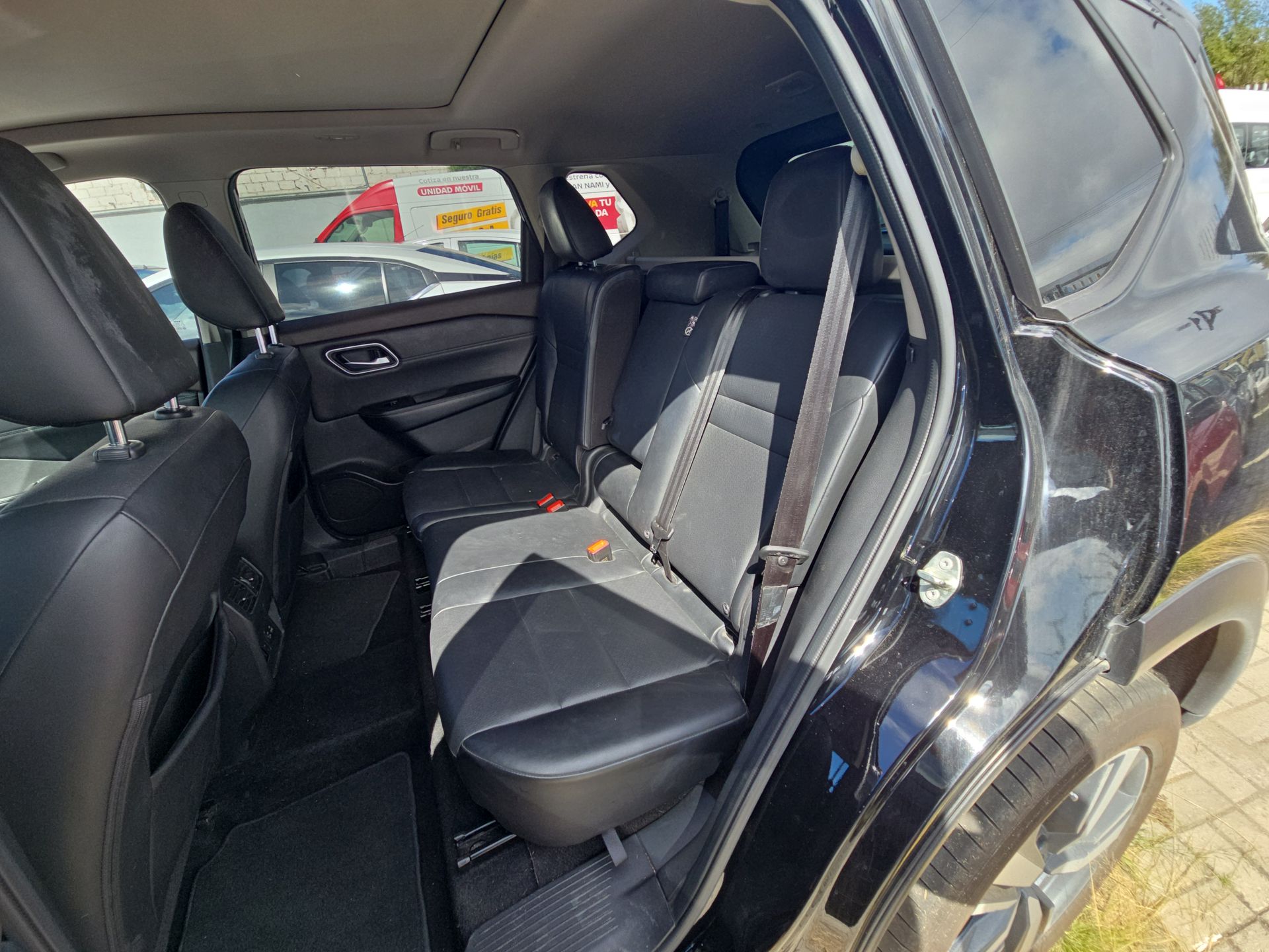 2023 Nissan X-Trail 5p Platinum 3 Row L4/2.5 Aut