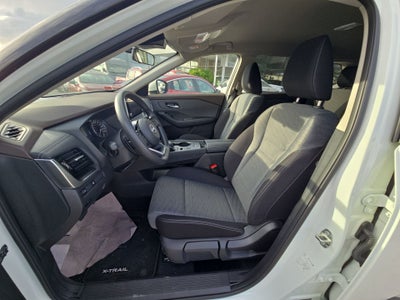 2026 Nissan X-Trail 5p Advance 2 Row L4/2.5 Aut
