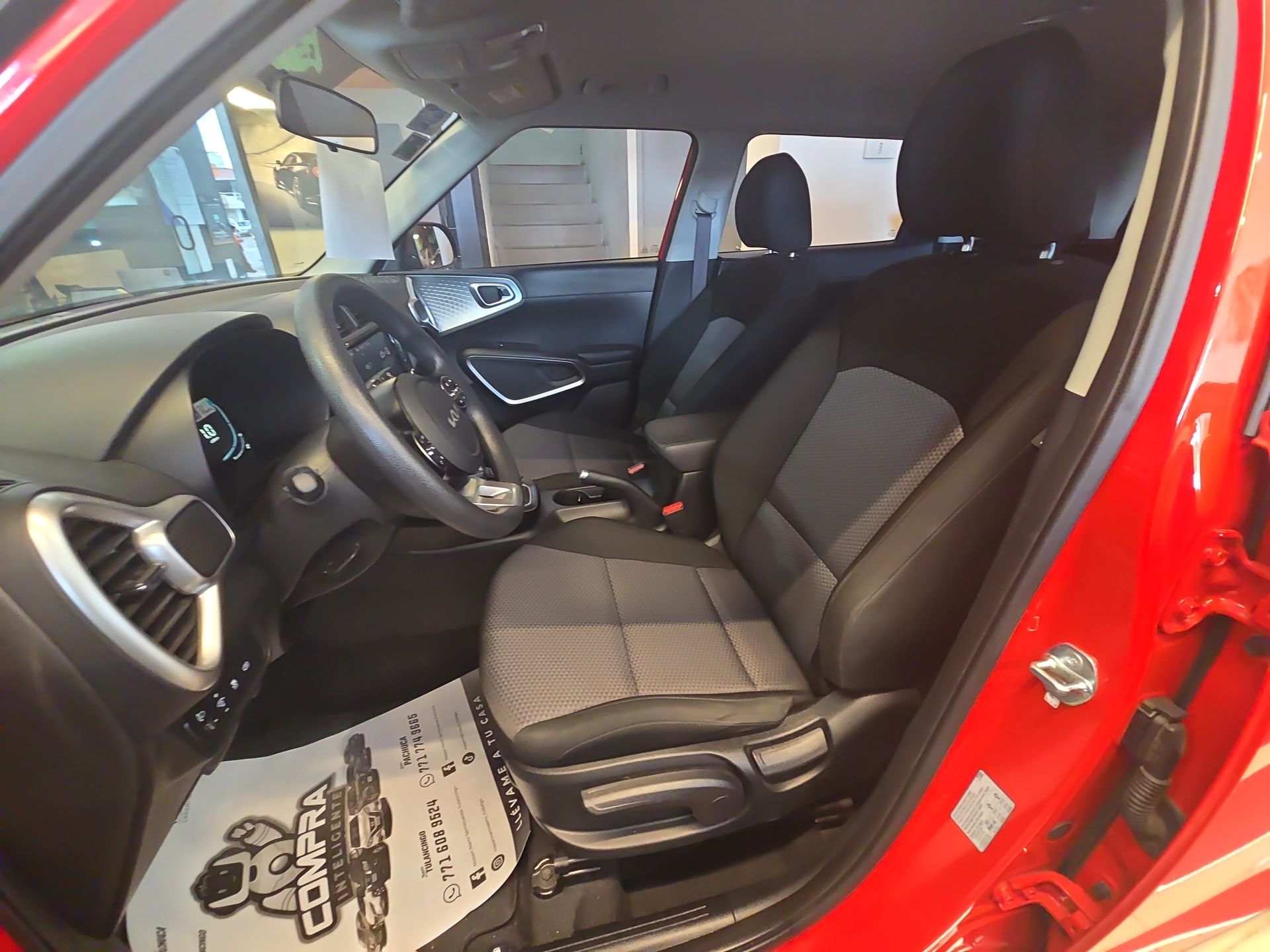 2024 Kia Soul 5p LX L4/1.6 Aut