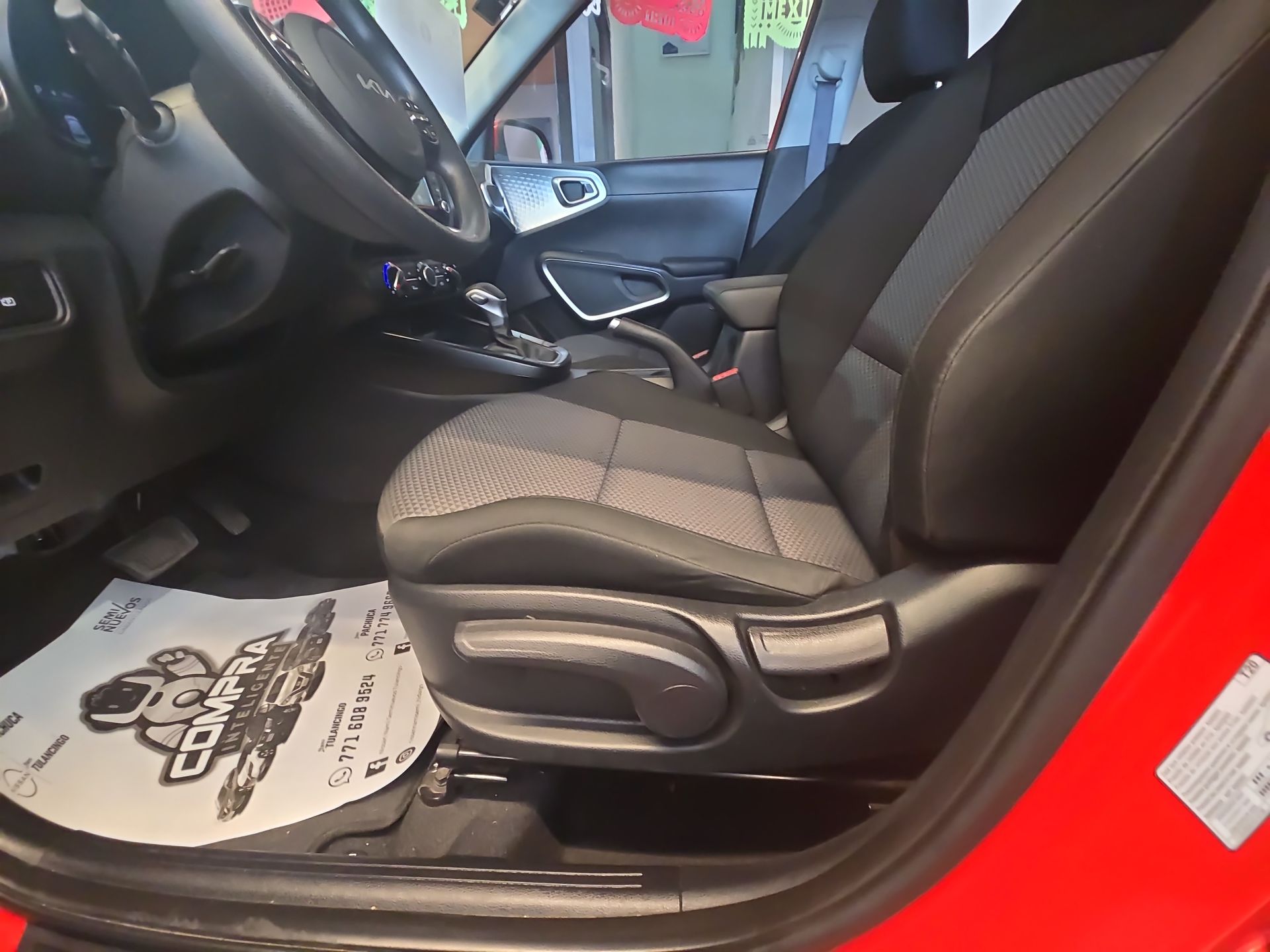 2024 Kia Soul 5p LX L4/1.6 Aut