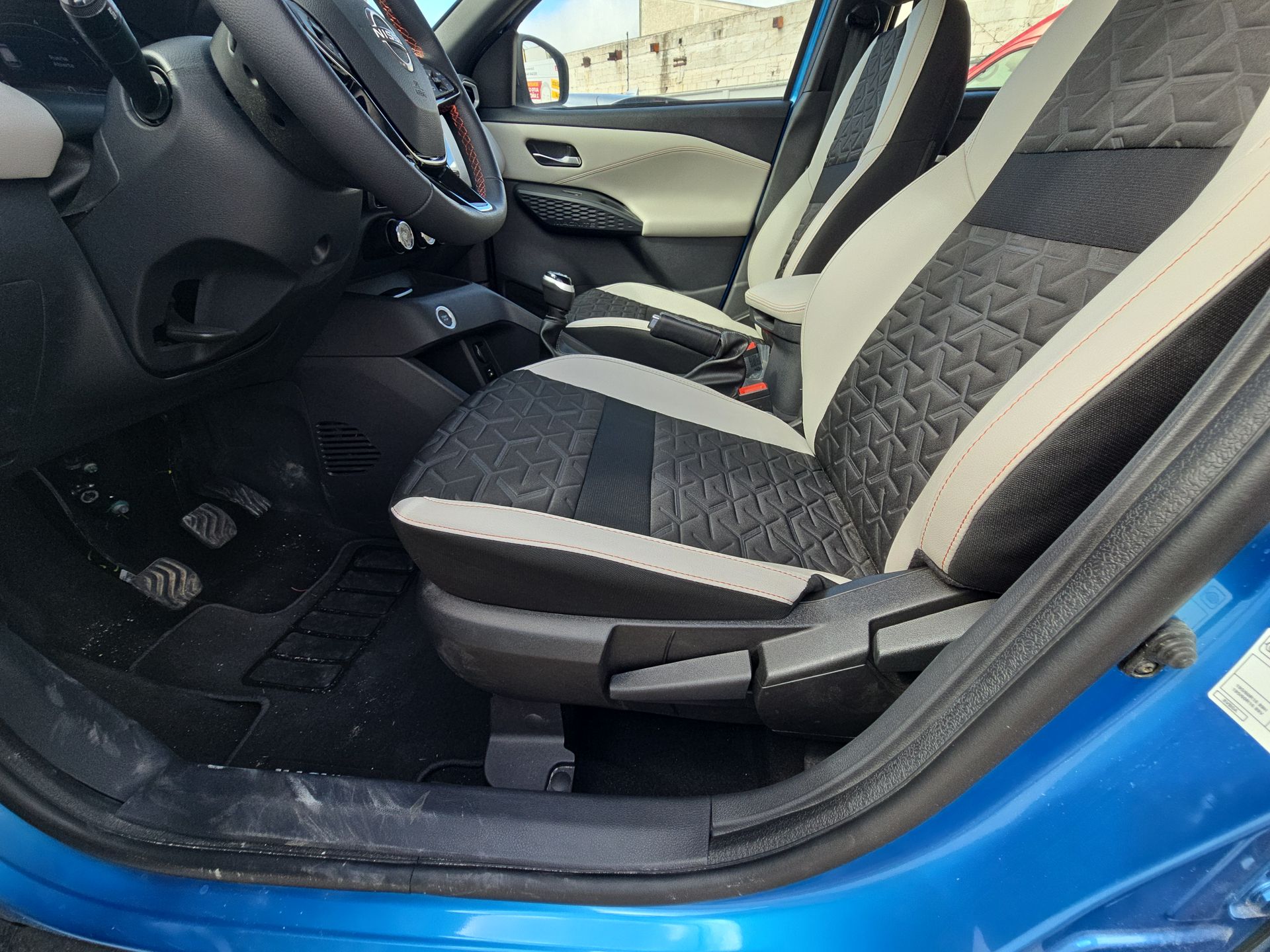 2025 Nissan Magnite 5p Exclusive L3/1.0/T Man