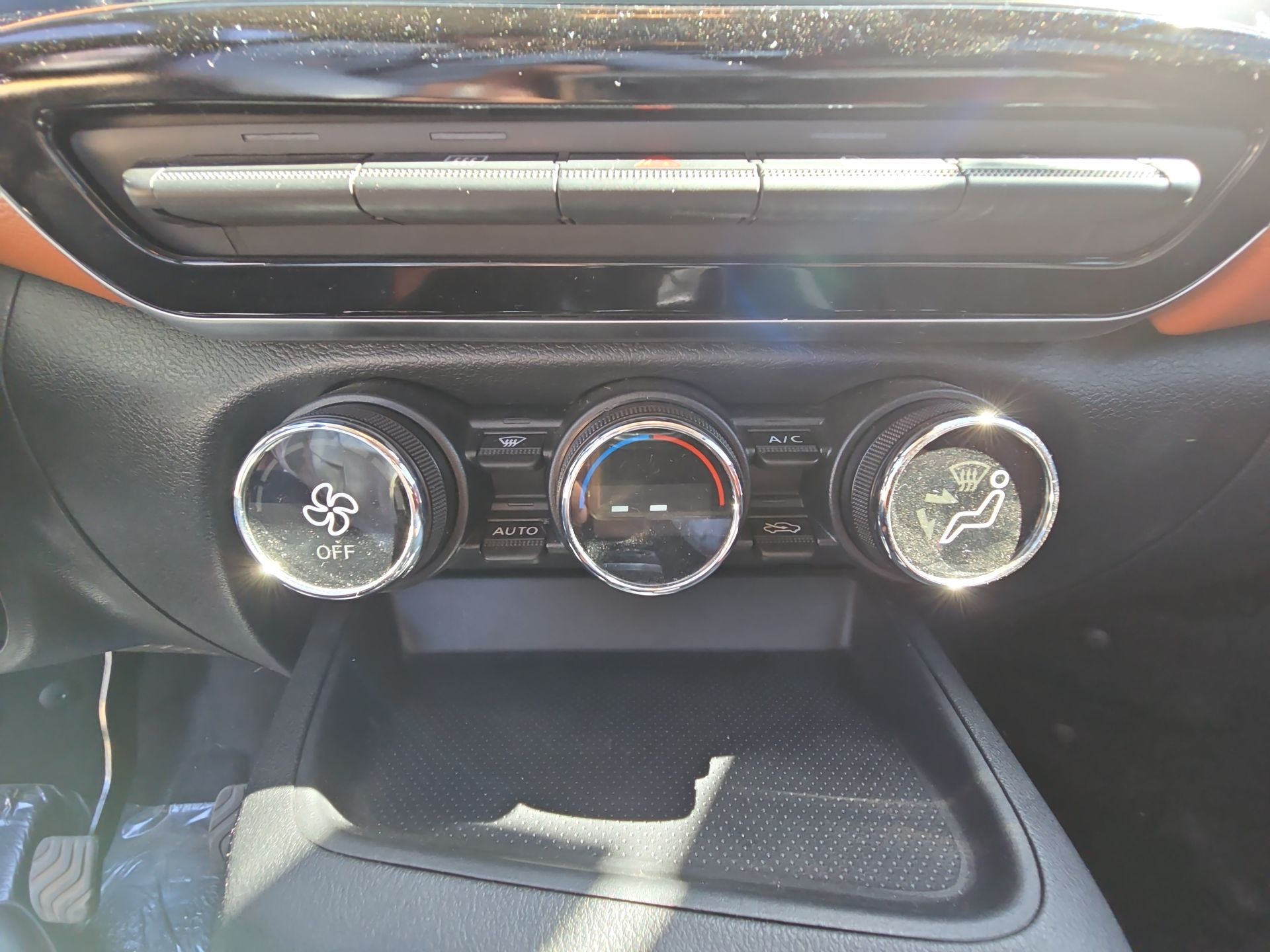 2025 Nissan Magnite 5p Exclusive L3/1.0/T Man