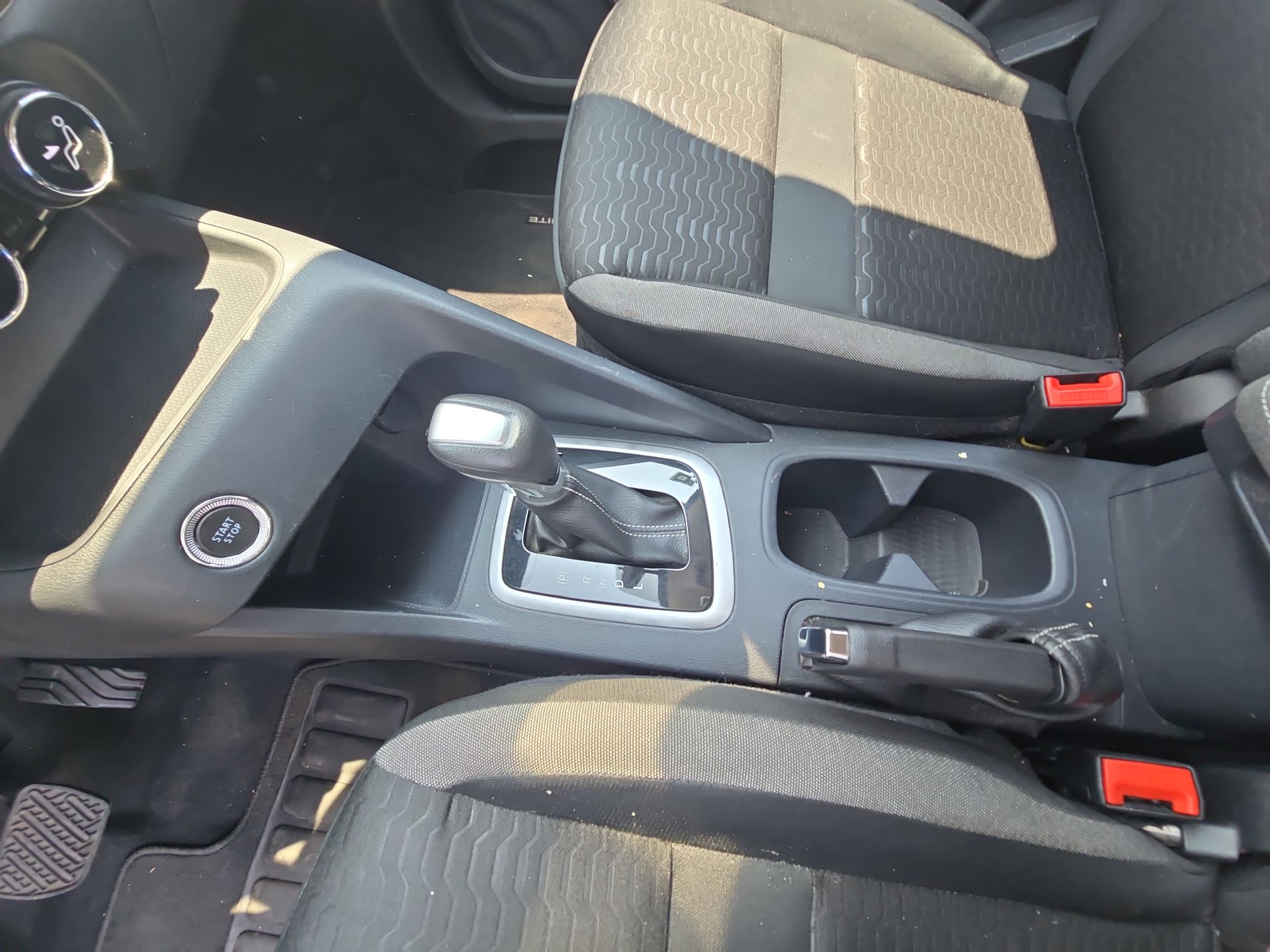 2025 Nissan Magnite 5p Advance L3/1.0/T Aut